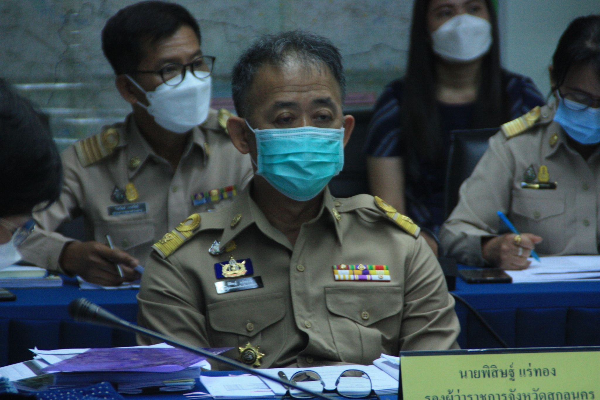 พัฒนาการจังหวัดสกลนคร : ร่วมประชุมหน่วยงานสังกัดกระทรวงมหาดไทยและนายอำเภอ เดือนเมษายน 2565