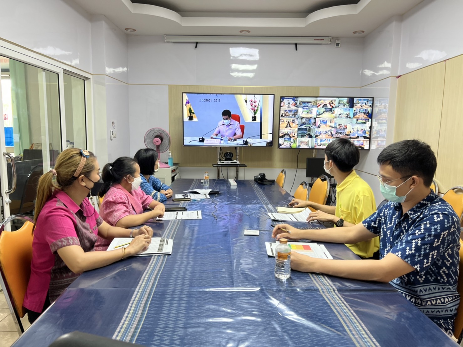 พช.สกลนคร : ร่วมประชุมชี้แจง เร่งรัด กำกับ ติดตามการดำเนินงานกองทุนพัฒนาบทบาทสตรี ครั้งที่ 3/2565