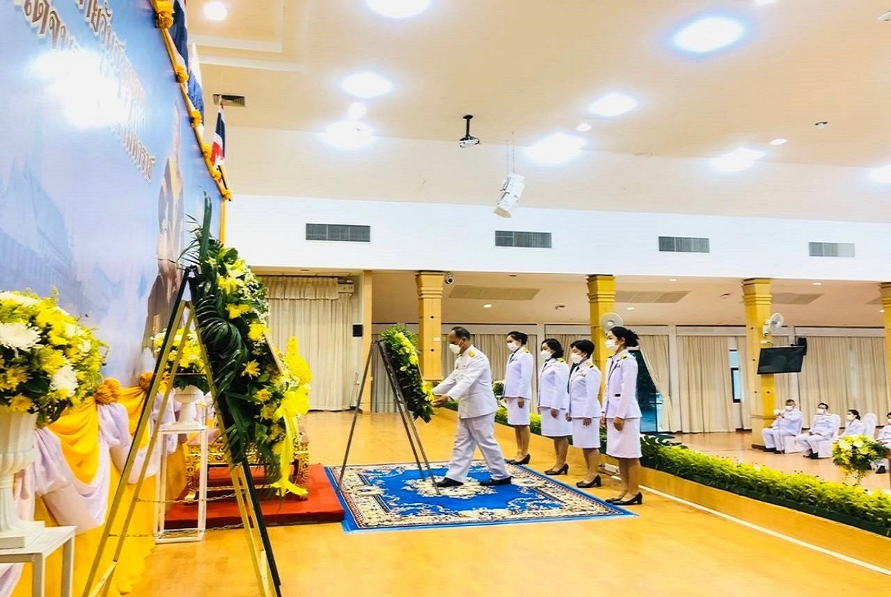 พช.สกลนคร : ร่วมงานรัฐพิธี “วันคล้ายวันสวรรคตสมเด็จพระนเรศวรมหาราช” ประจำปี 2565