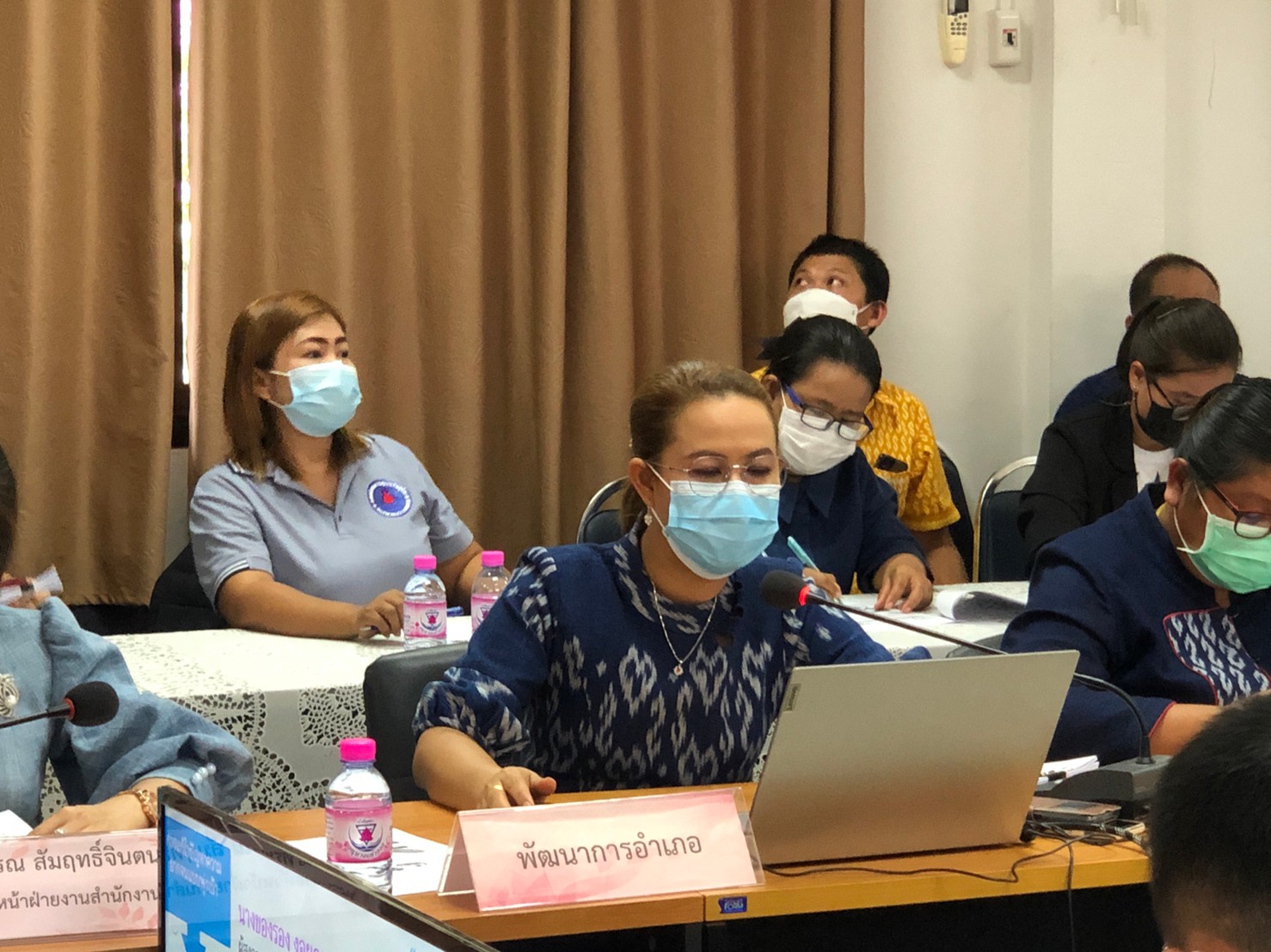 จังหวัดสกลนคร : ขับเคลื่อนงานขจัดความยากจนและพัฒนาคนทุกช่วงวัยอย่างยั่งยืนตามหลักปรัชญาของเศรษฐกิจพอเพียง