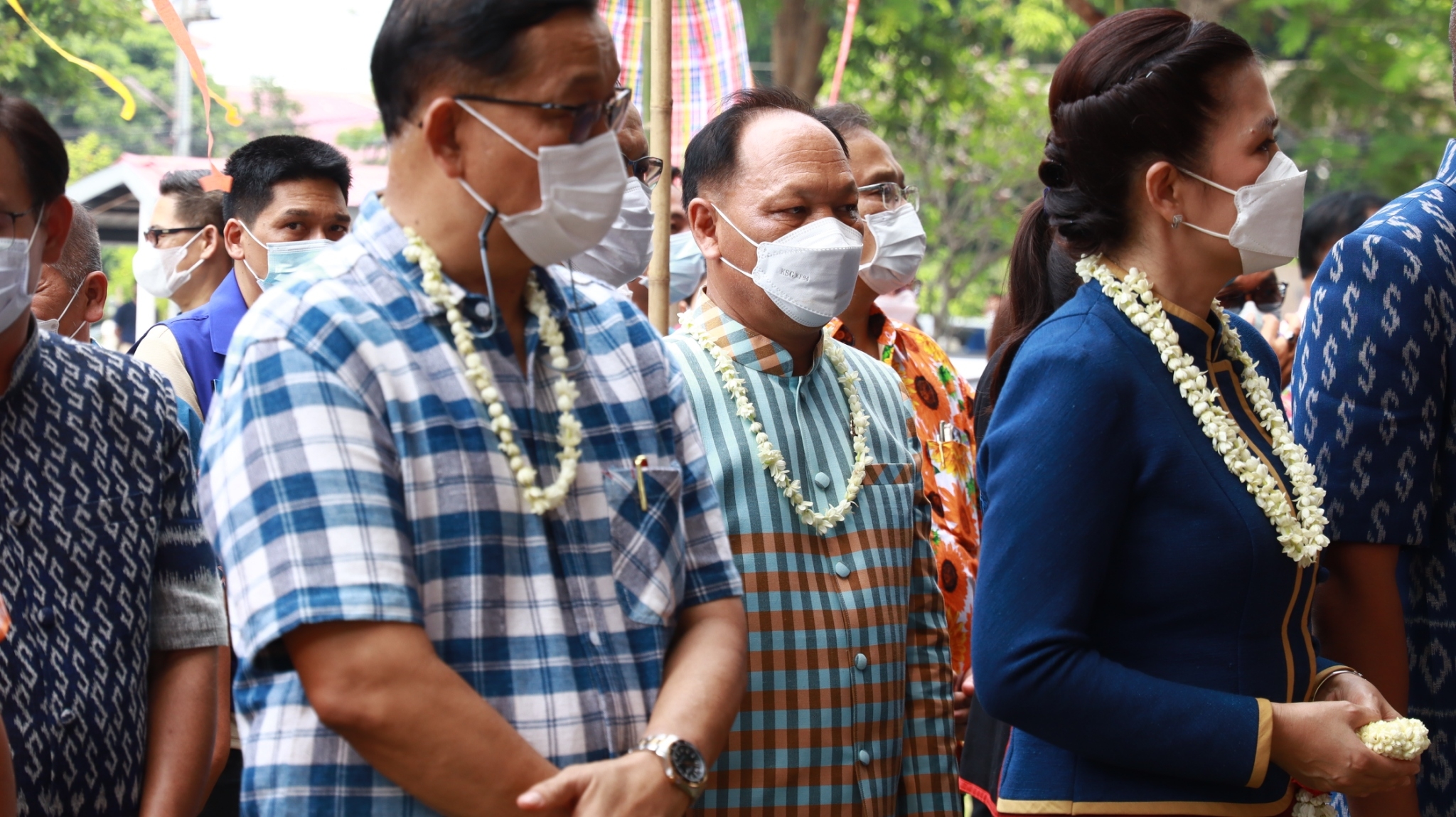 จังหวัดสกลนคร จัดสรงน้ำพระพุทธรูปและรดน้ำขอพร เนื่องในเทศกาลวันสงกรานต์ ปี 2565