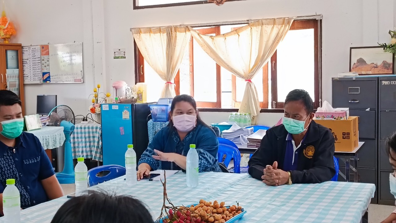พช.สกลนคร : เร่งติดตามและสนับสนุนการจัดเก็บข้อมูลความจำเป็นพื้นฐาน (จปฐ.) ประจำปี 2565