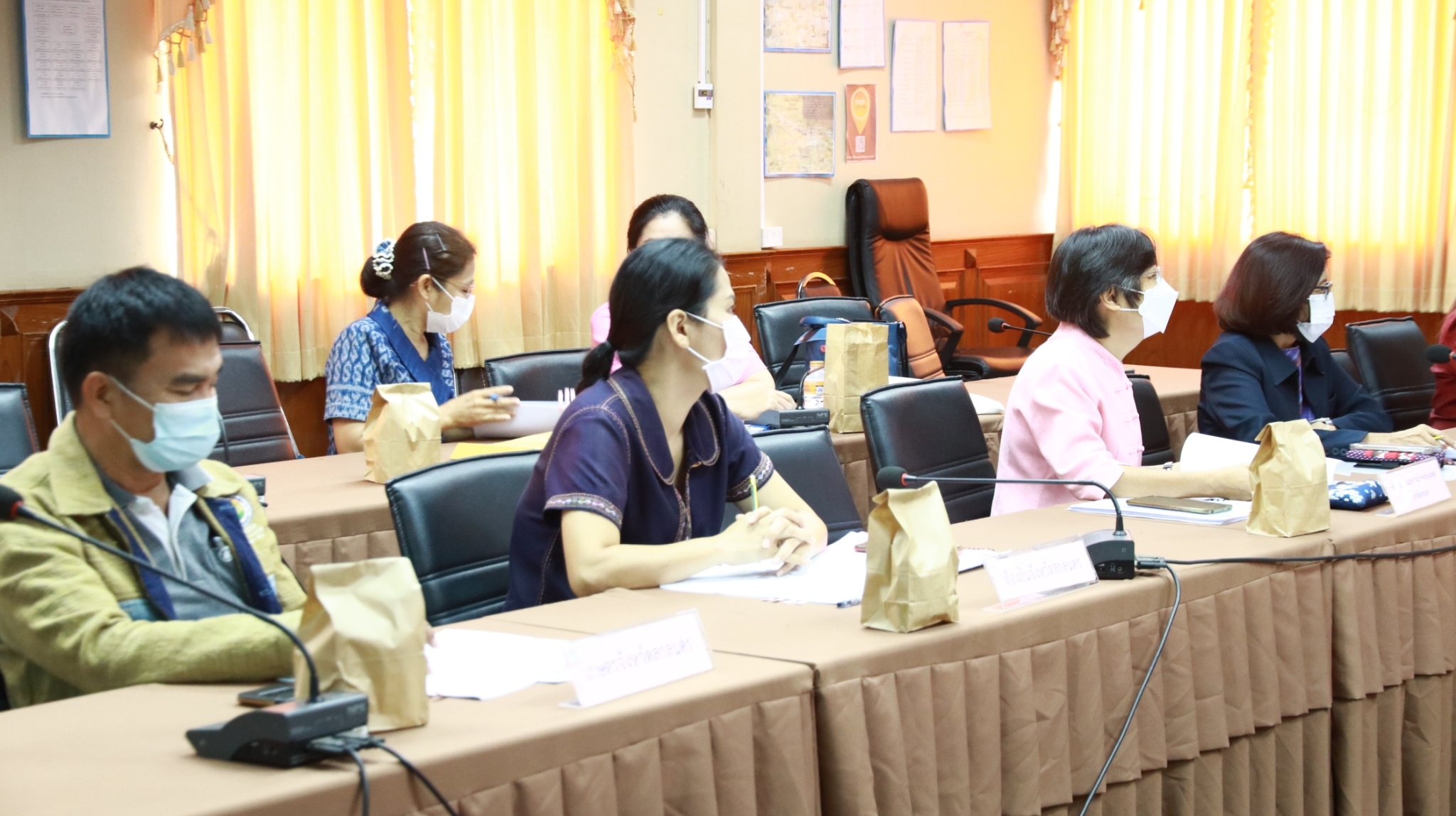 จังหวัดสกลนคร : จัดประชุมคณะอนุกรรมการบริหารกองทุนพัฒนาบทบาทสตรีจังหวัดสกลนคร ครั้งที่ 3/2565