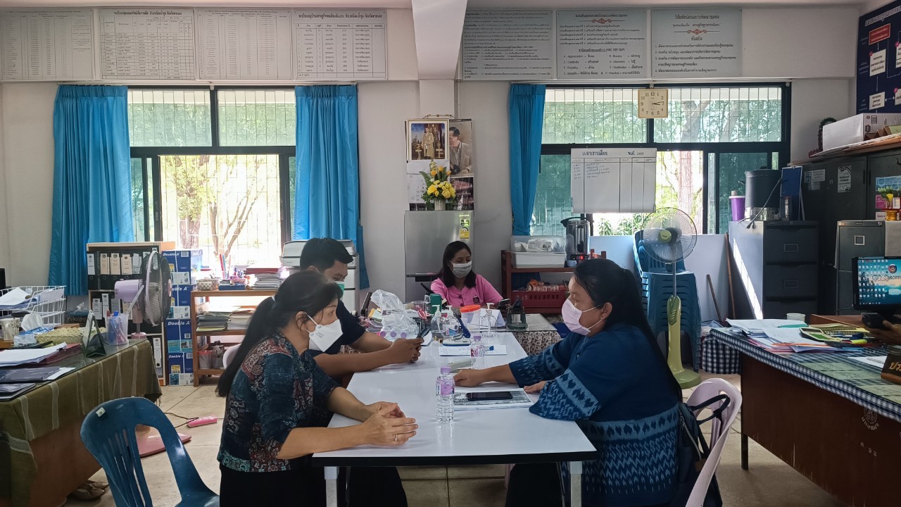 พช.สกลนคร : เร่งติดตามและสนับสนุนการจัดเก็บข้อมูลความจำเป็นพื้นฐาน (จปฐ.) ประจำปี 2565