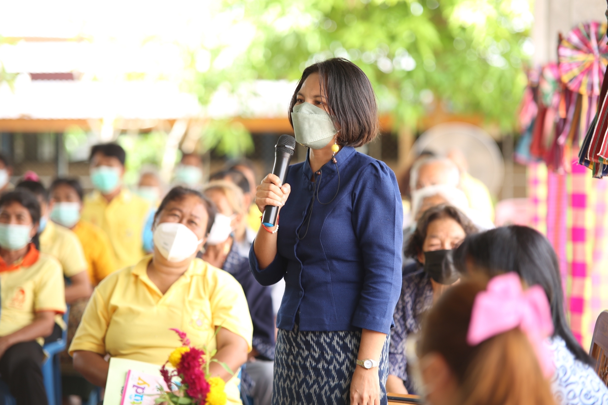 พช.สกลนคร : ดำเนินการคัดสรร หมู่บ้านเศรษฐกิจพอเพียง”อยู่เย็น เป็นสุข” กิจกรรมพัฒนาชุมชนดีเด่น และกิจกรรมเชิดชูเกียรติ “คนกองทุนพัฒนาบทบาทสตรี” ดีเด่น ประจำปี 2565