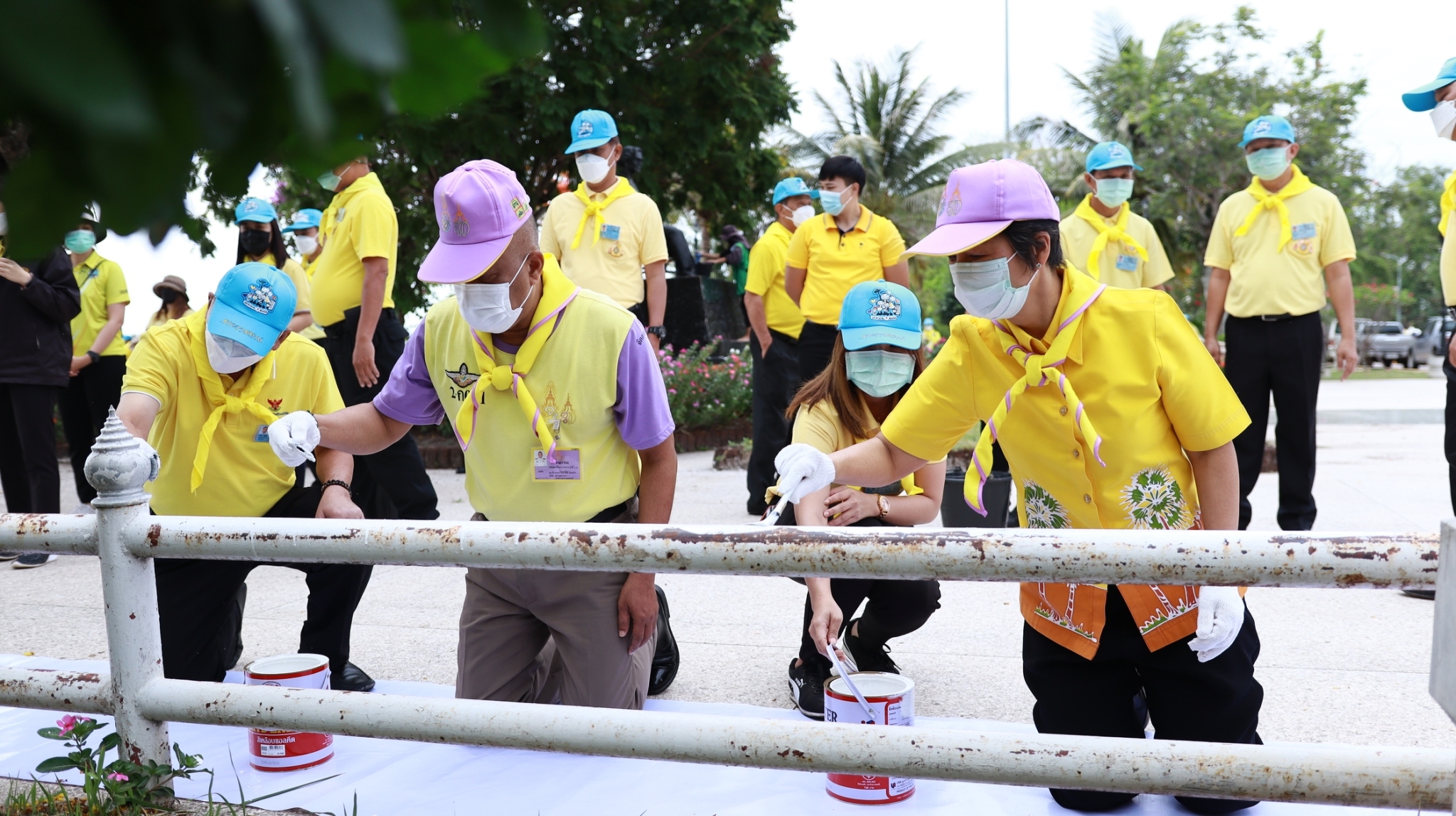 จังหวัดสกลนคร : จัดพิธีลงนามถวายพระพรชัยมงคล และกิจกรรมจิตอาสาพัฒนา เนื่องในโอกาสวันฉัตรมงคล 4 พฤษภาคม 2565