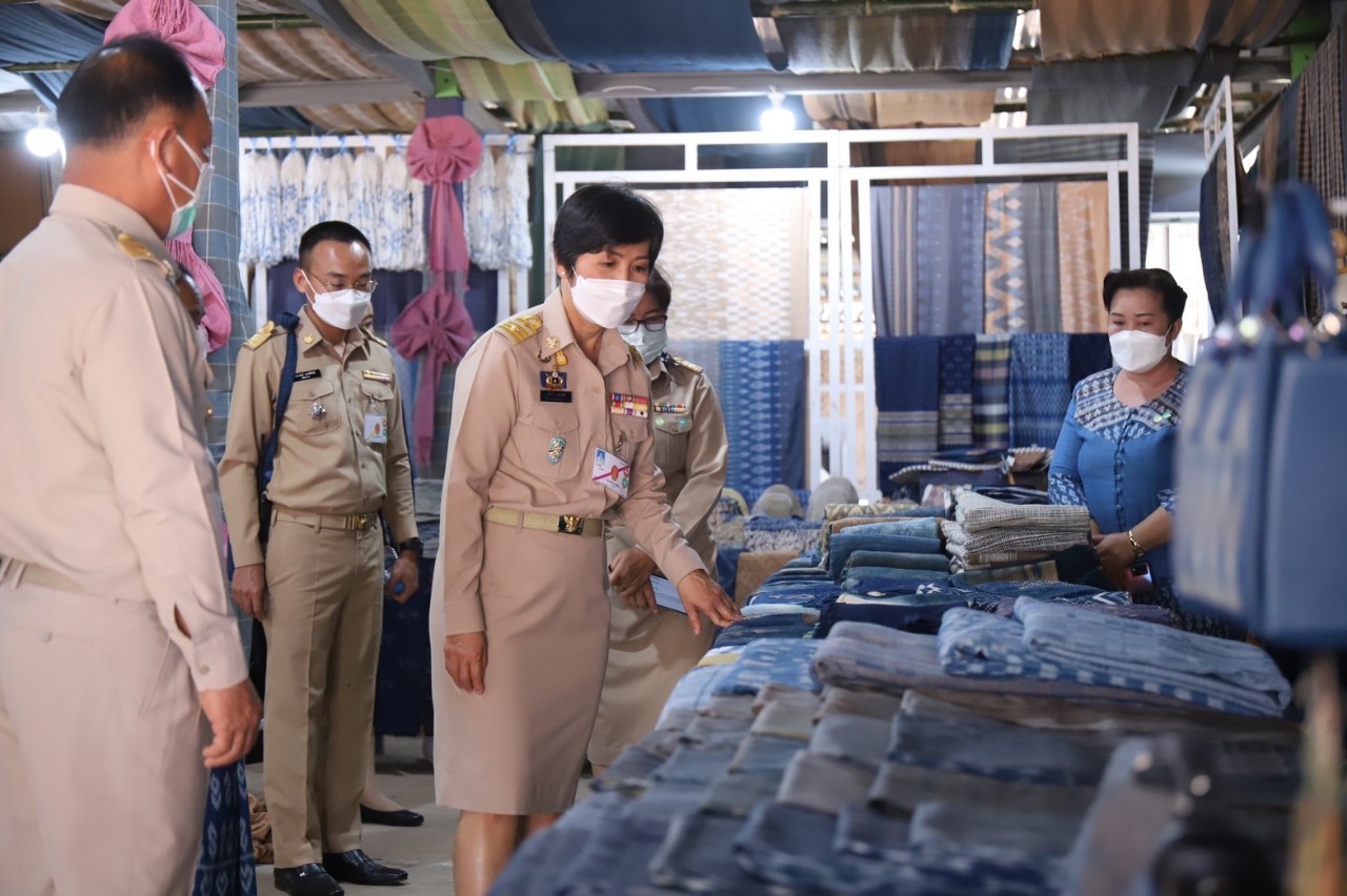 พช.สกลนคร : ร่วมรับเสด็จฯ สมเด็จพระกนิษฐาธิราชเจ้า กรมสมเด็จพระเทพรัตนราชสุดาฯ สยามบรมราชกุมารี