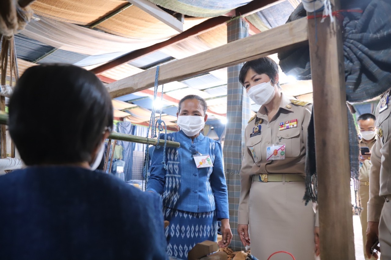 พช.สกลนคร : ร่วมรับเสด็จฯ สมเด็จพระกนิษฐาธิราชเจ้า กรมสมเด็จพระเทพรัตนราชสุดาฯ สยามบรมราชกุมารี
