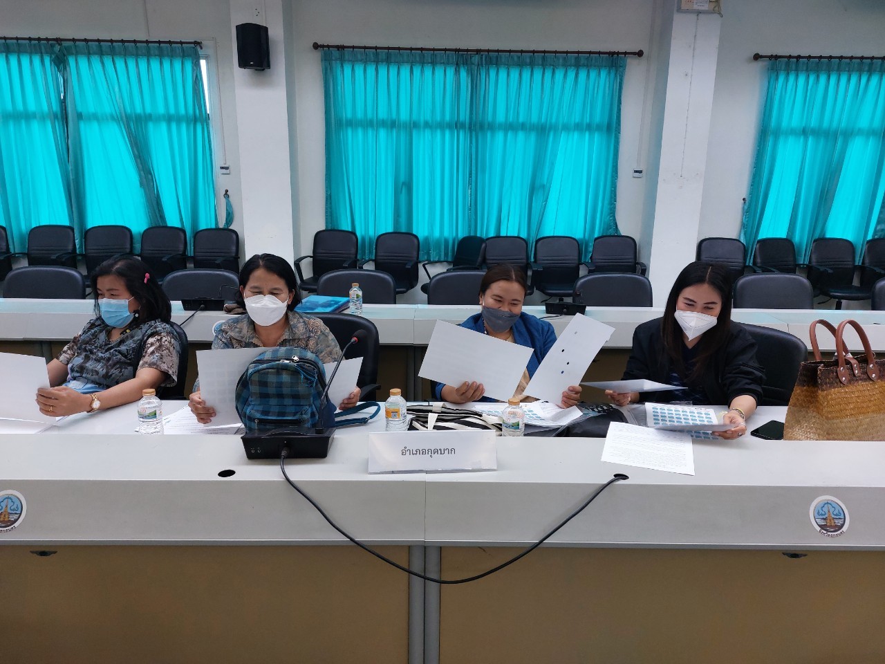 พช.สกลนคร : จัดประชุมผู้ผลิตผู้ประกอบการ OTOP จังหวัดสกลนคร เพื่อพิจารณาเข้าร่วมงาน OTOP Midyear 2022