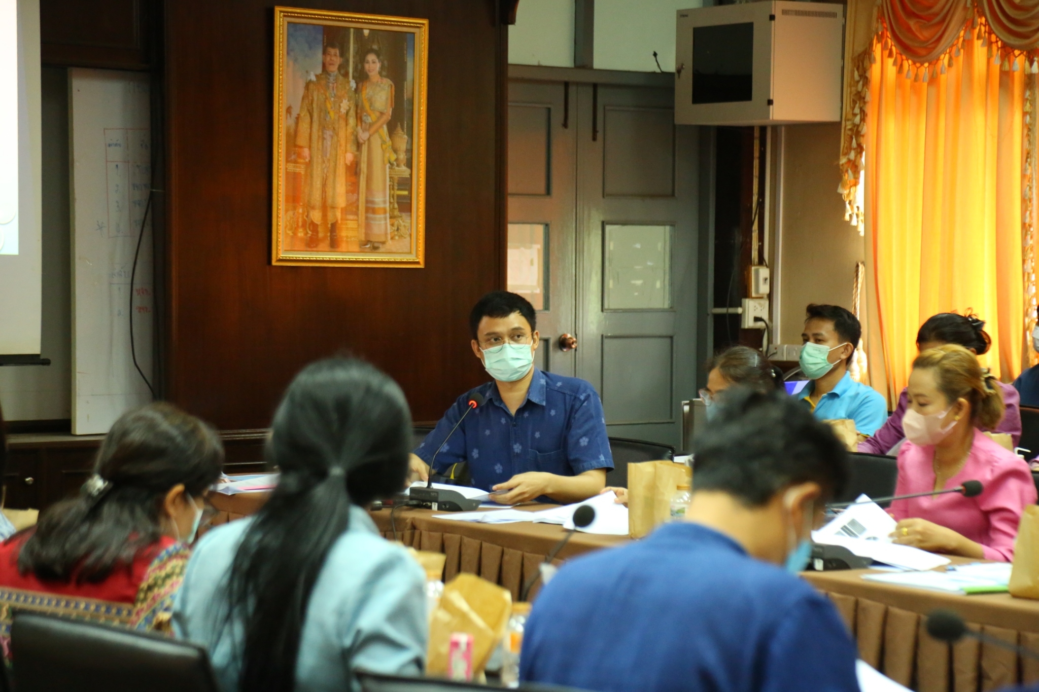 พช.สกลนคร : จัดประชุมเชิงปฏิบัติการพัฒนาระบบบริหารจัดการกองทุนและการประเมินผลทุนหมุนเวียนกองทุนพัฒนาบทบาทสตรี ประจำปี 2565