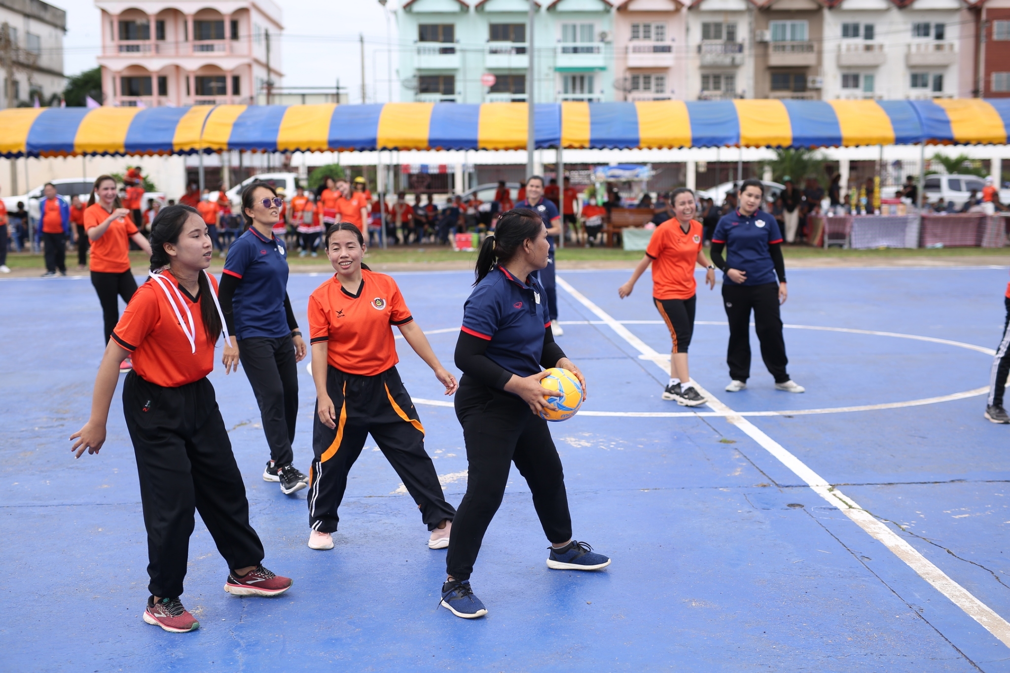 เขตตรวจราชการ ที่ 11 แข่งขันกีฬาเชื่อมความสามัคคี “ภายใต้โครงการ สานสัมพันธ์น้องพี่ 60 ปี พช.”