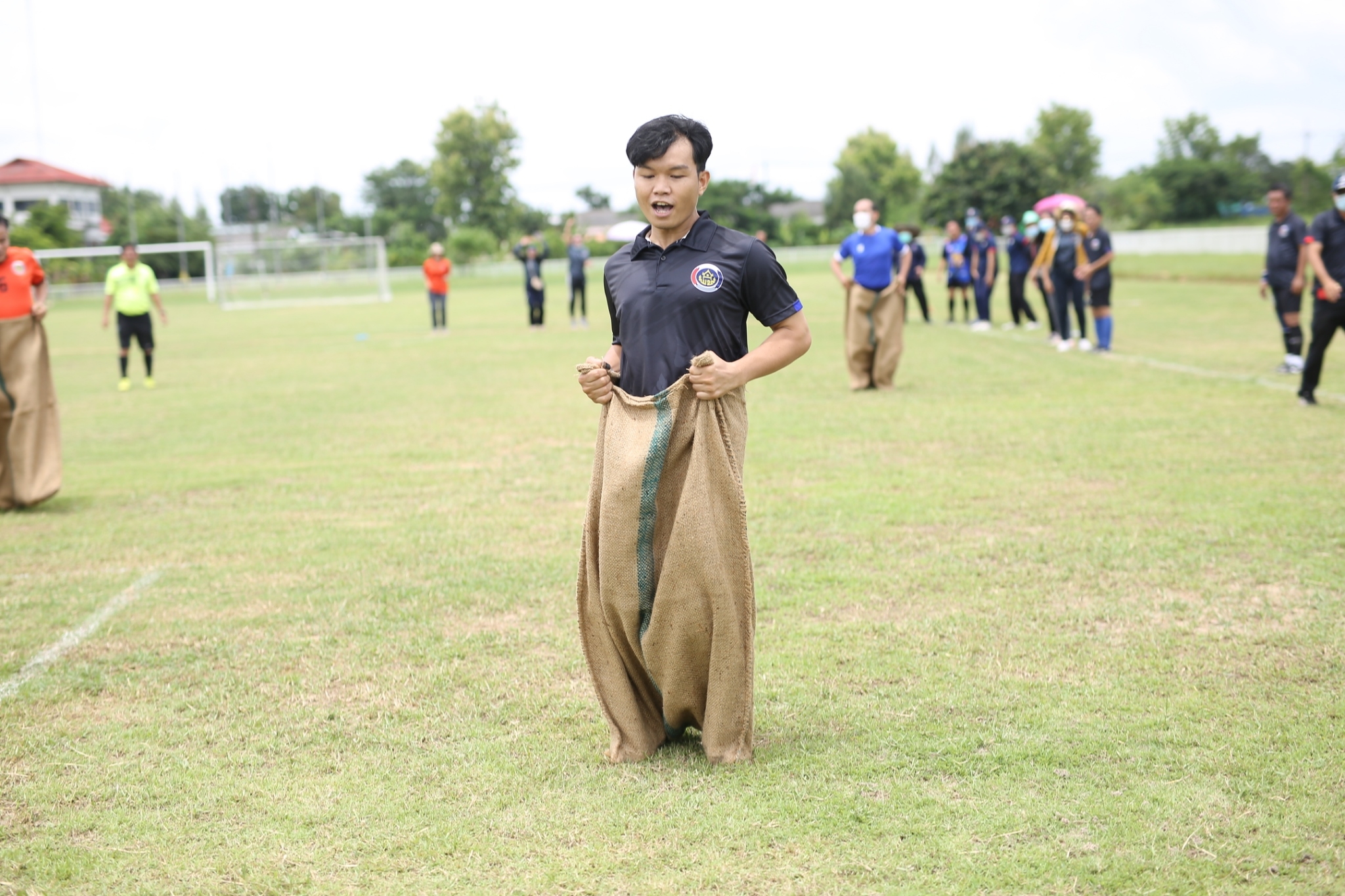 เขตตรวจราชการ ที่ 11 แข่งขันกีฬาเชื่อมความสามัคคี “ภายใต้โครงการ สานสัมพันธ์น้องพี่ 60 ปี พช.”