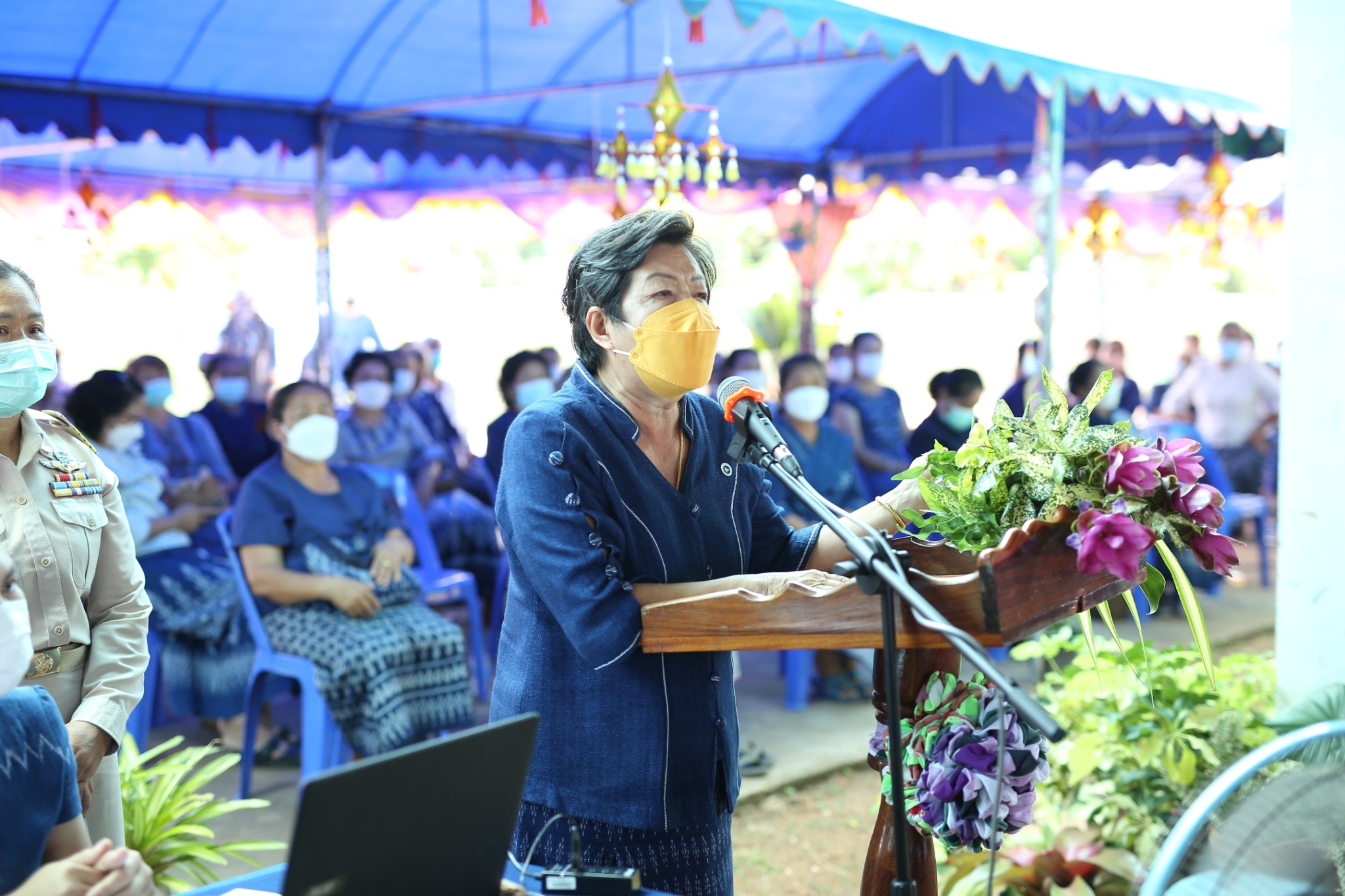 จังหวัดสกลนคร : คัดสรรหมู่บ้านเศรษฐกิจพอเพียง ”อยู่เย็น เป็นสุข”และตำบลเข้มแข็งตามหลักปรัชญาของเศรษฐกิจพอเพียงดีเด่น ระดับจังหวัด ประจำปี 2565