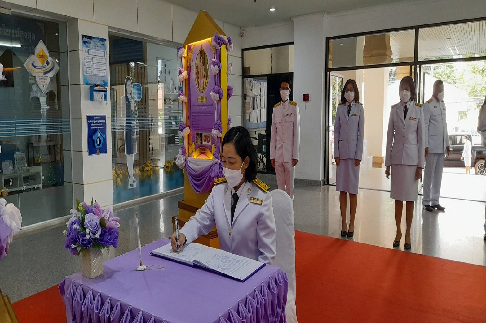 พช.สกลนคร : ร่วมพิธีทำบุญตักบาตรถวายพระราชกุศล เนื่องในโอกาสวันเฉลิมพระชนมพรรษาสมเด็จพระนางเจ้าสุทิดา พัชรสุธาพิมลลักษณ พระบรมราชินี