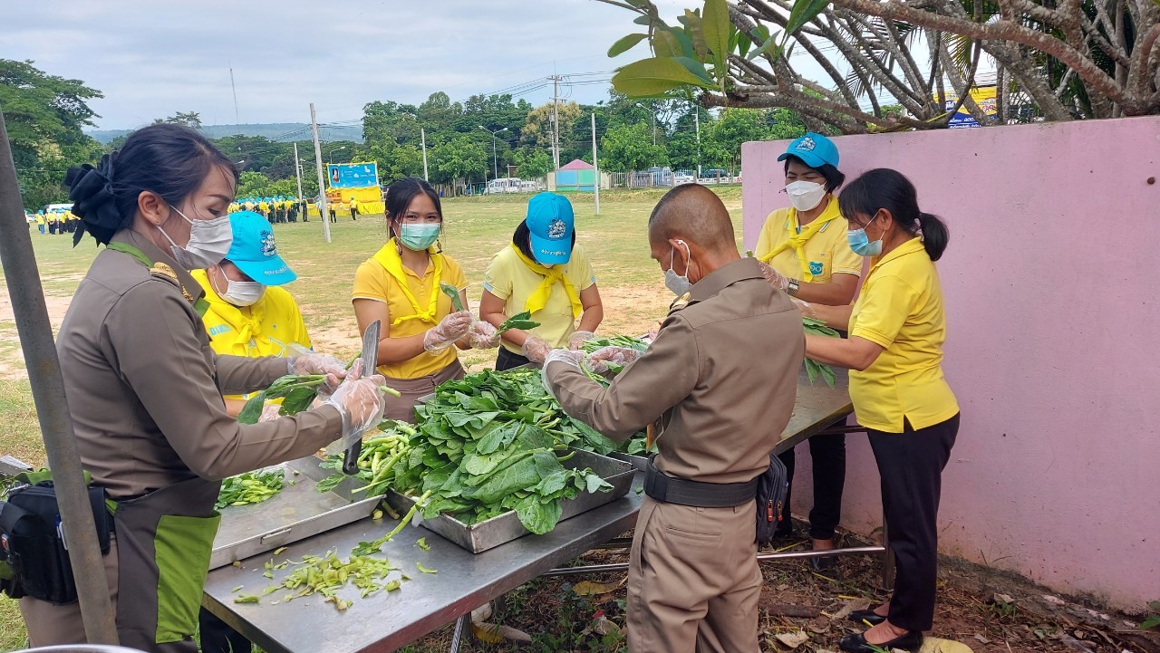 จังหวัดสกลนคร : จัดกิจกรรมจิตอาสา เนื่องในวันคล้ายวันเฉลิมพระชนมพรรษาพระบาทสมเด็จพระวชิรเกล้าเจ้าอยู่หัว 28 กรกฎาคม 2565