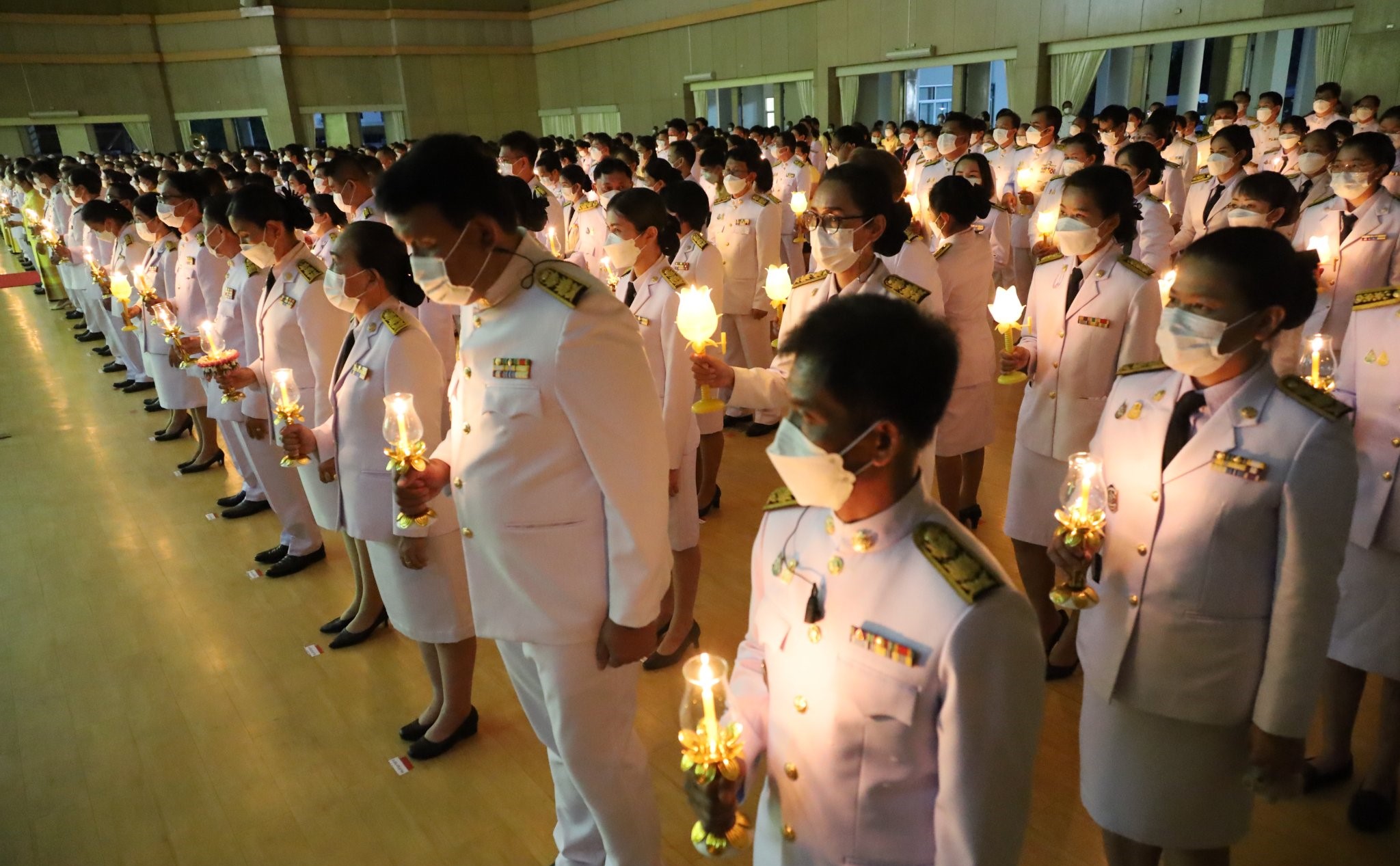 จังหวัดสกลนคร : จัดพิธีถวายสัตย์ปฏิญาณเพื่อเป็ข้าราชการ ที่ดีและพลังของแผ่นดิน ถวายเครื่องราชสักการะ และพีธีจุดเทียนชัยถวายพระพรชัยมงคล เนื่องในโอกาสวันเฉลิมพระชนมพรรษาพระบาทสมเด็จพระเจ้าอยู่หัว 28 กรกฎาคม 2565