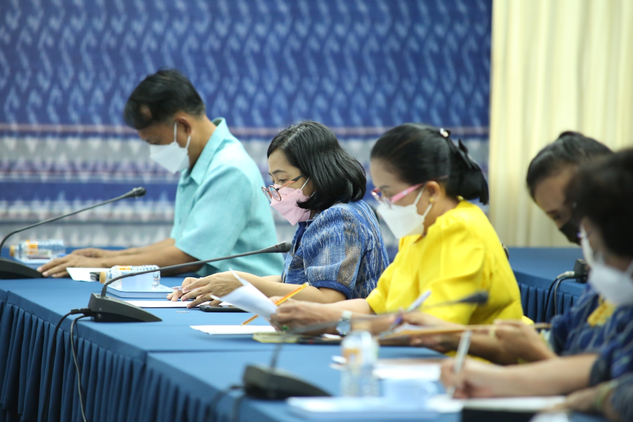 จังหวัดสกลนคร : เตรียมความพร้อมในการจัดกิจกรรม “สานพลังสตรีไทสกล เทิดไท้พระมารดาแห่งผ้าไทย”