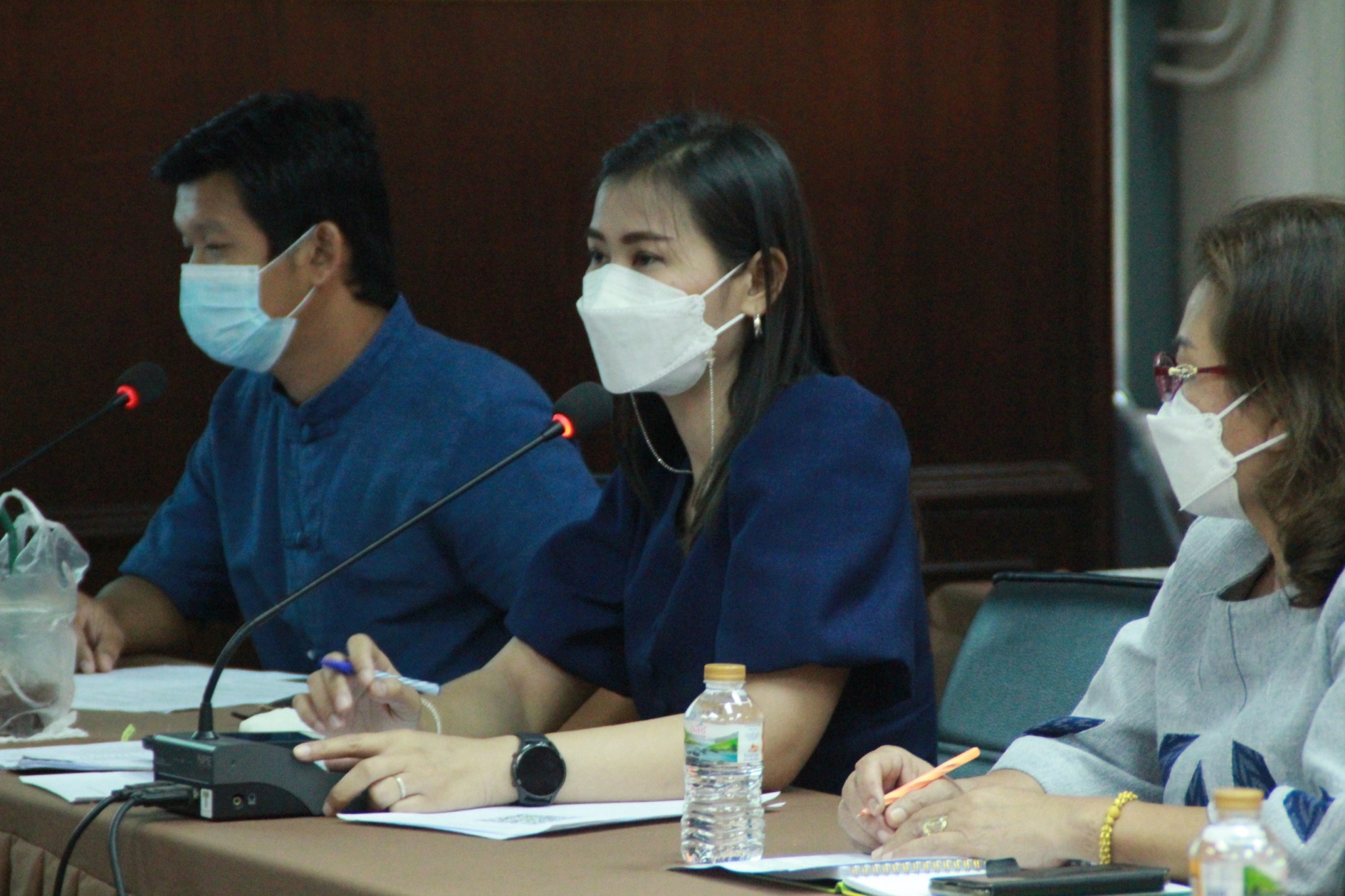 จังหวัดสกลนคร : เตรียมความพร้อมผู้ผลิต ผู้ประกอบการ OTOP เพื่อเข้าร่วมงาน “OTOP ศิลปาชีพ ประทีปไทย OTOP ก้าวไกลด้วยพระบารมี” ปี 2565