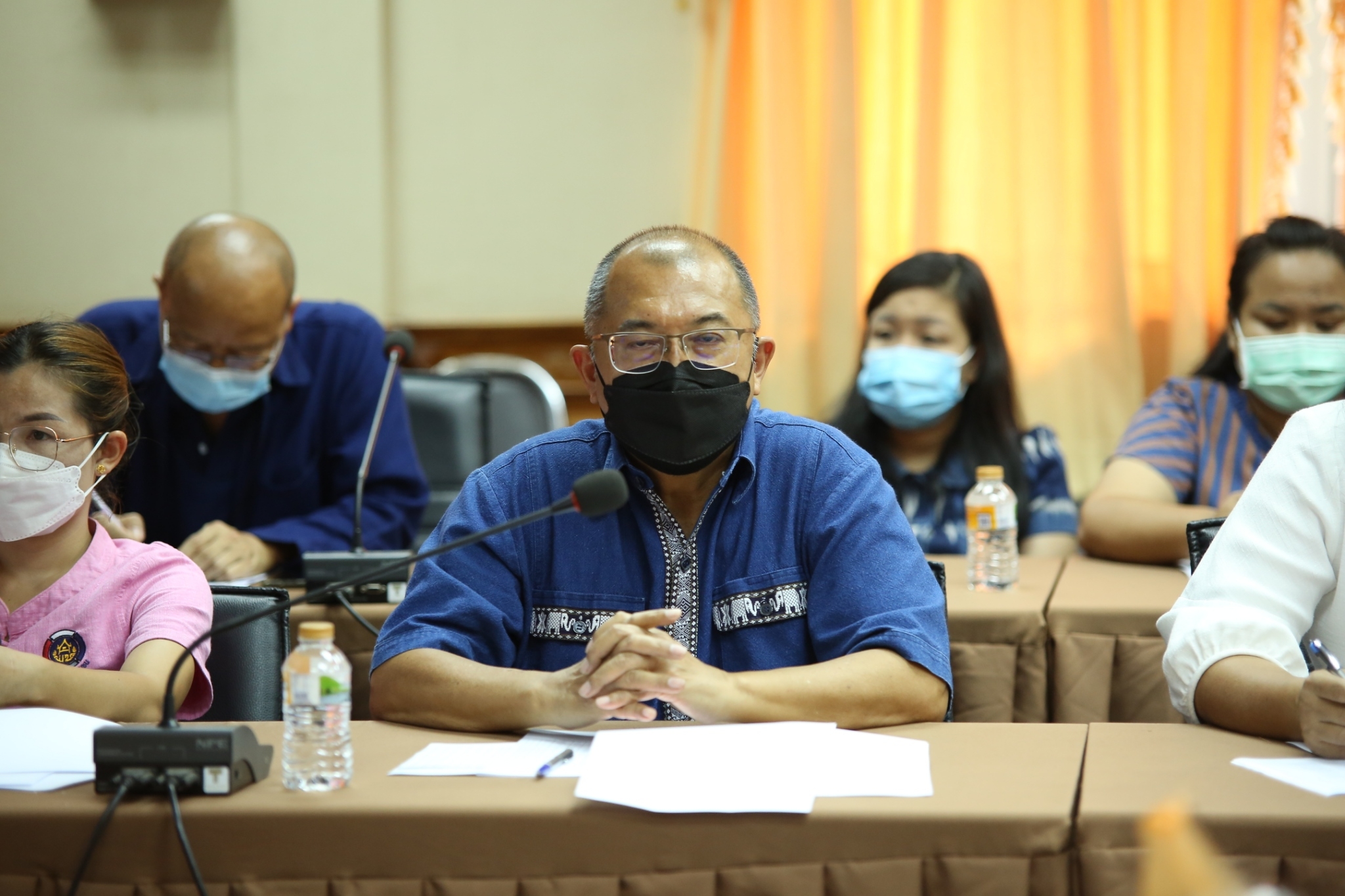 พช.สกลนคร : จัดประชุมเพื่อขับเคลื่อนงานนโยบายและแนวทางการพัฒนา กองทุนชุมชน ประจำปี 2565