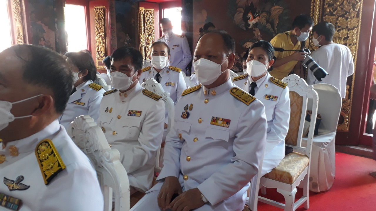 จังหวัดสกลนคร : จัดพิธีเจริญพระพุทธมนต์เฉลิมพระเกียรติพระบาทสมเด็จพระเจ้าอยู่หัว เนื่องในโอกาสวันเฉลิมพระชนมพรรษา 28 กรกฎาคม 2565 และเฉลิมพระเกียรติสมเด็จพระนางเจ้าสิริกิติ์ พระบรมราชินีนาถ พระบรมราชชนนีพันปีหลวง เนื่องในโอกาสมหามงคลเฉลิมพระชนมพรรษา 90 พรรษา 12 สิงหาคม 2565