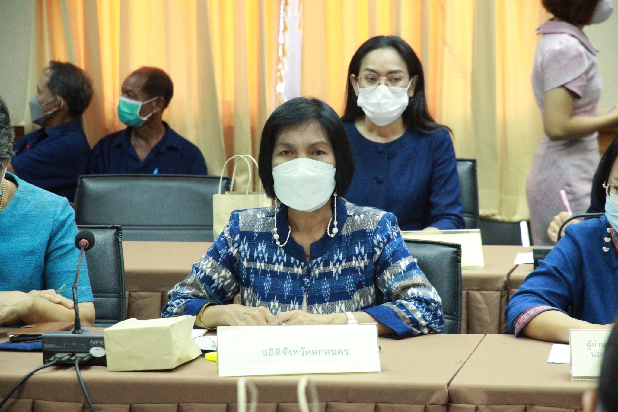 จังหวัดสกลนคร : สนับสนุนการดำเนินงานหมู่บ้านต้นแบบในการน้อมนำแนวพระราชดำริไปประยุกต์ใช้ ตามโครงการ 9;10 ปฏิบัติบูชา “สืบสาน รักษา  ต่อยอด” เพื่อพัฒนาชุมชน ประจำปี 2565