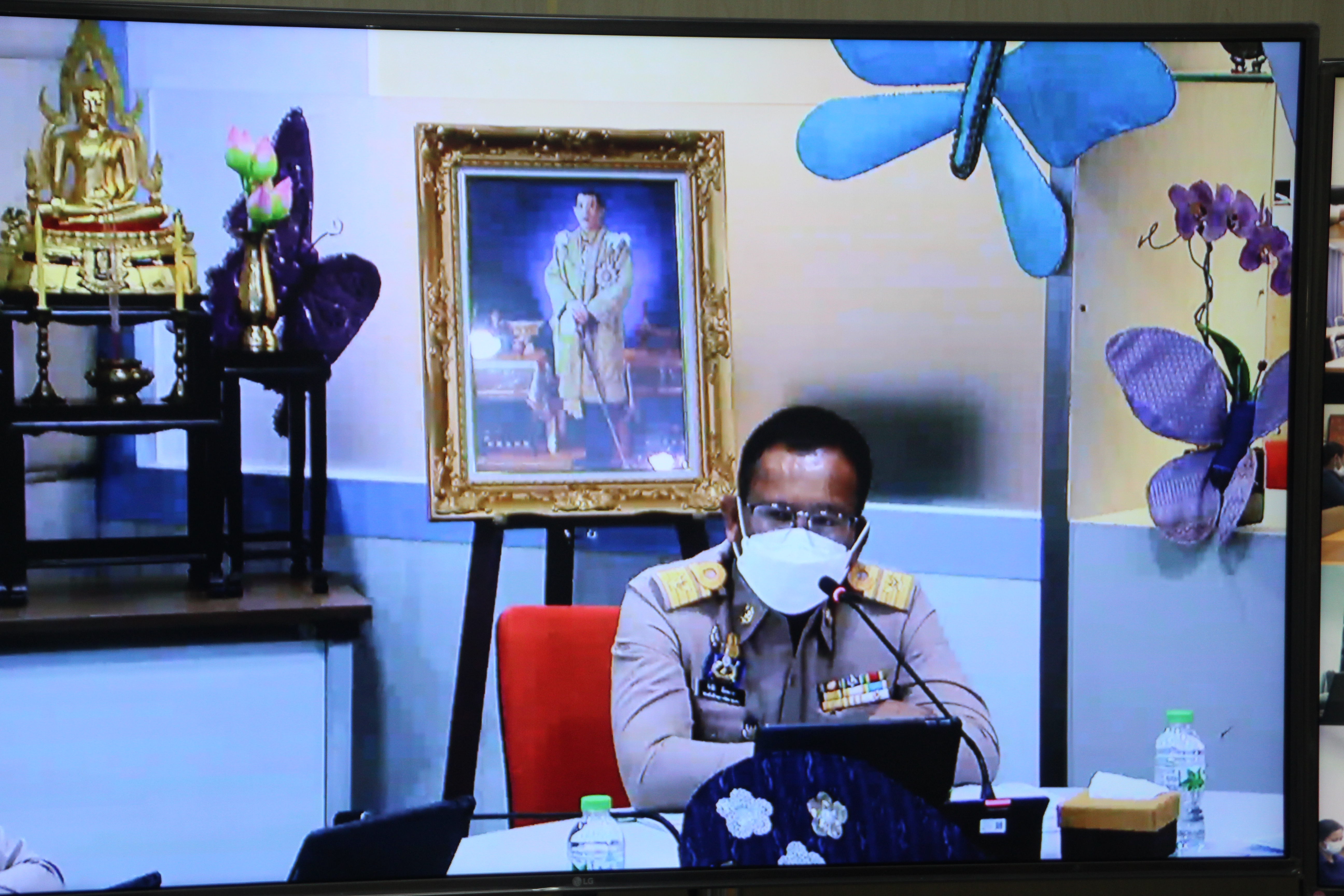 พช.สกลนคร : ร่วมประชุมกรมการพัฒนาชุมชน ครั้งที่ 7/2565 ผ่านระบบ Conference