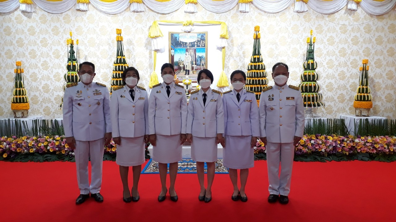 จังหวัดสกลนคร : จัดพิธีทำบุญตักบาตรเพื่อถวายเป็นพระราชกุศล เนื่องในโอกาสวันเฉลิมพระชนมพรรษาพระบาทสมเด็จพระวชิรเกล้าเจ้าอยู่หัว 28 กรกฎาคม 2565