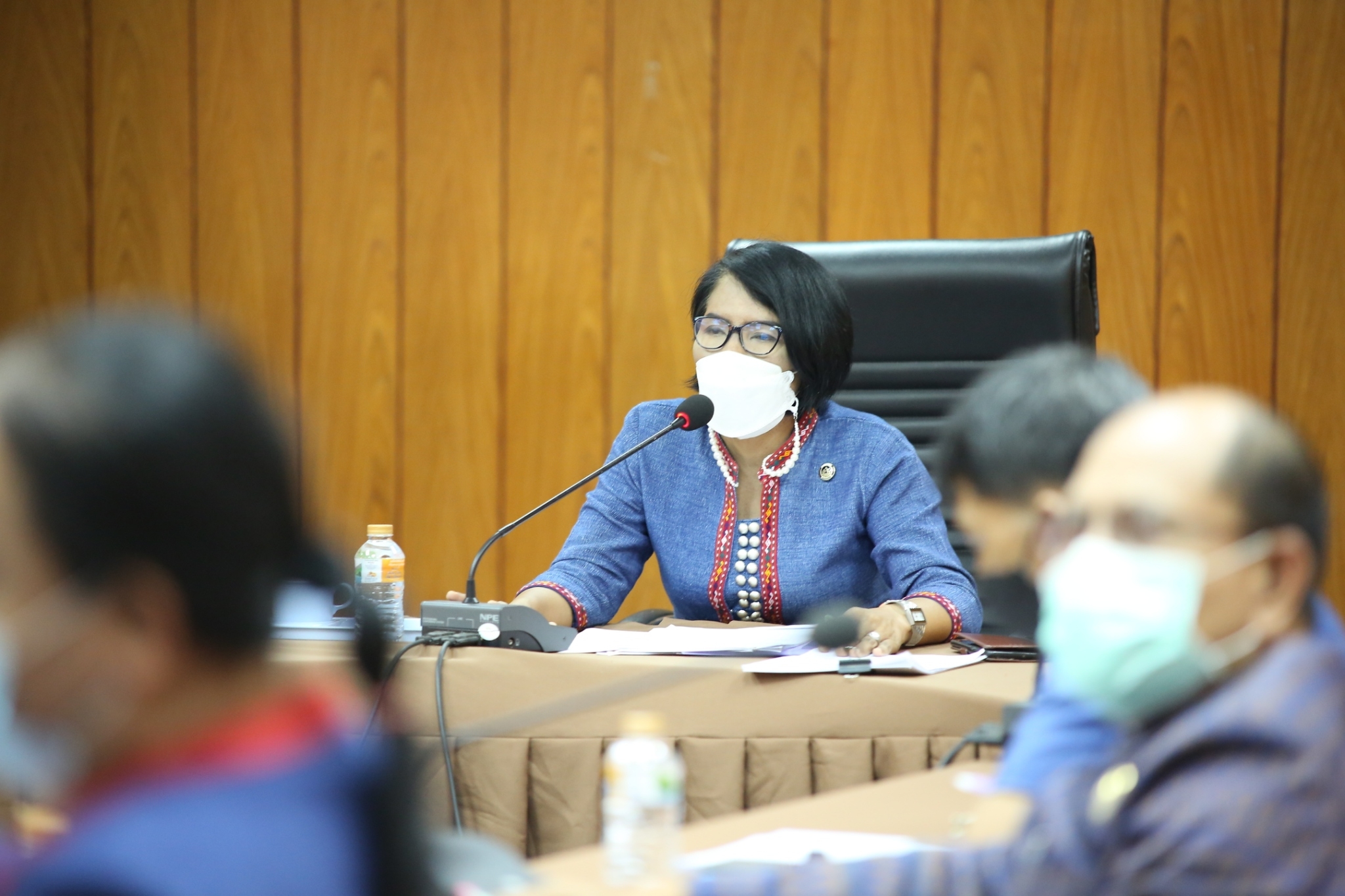 พช.สกลนคร : จัดประชุมเพื่อขับเคลื่อนงานนโยบายและแนวทางการพัฒนา กองทุนชุมชน ประจำปี 2565