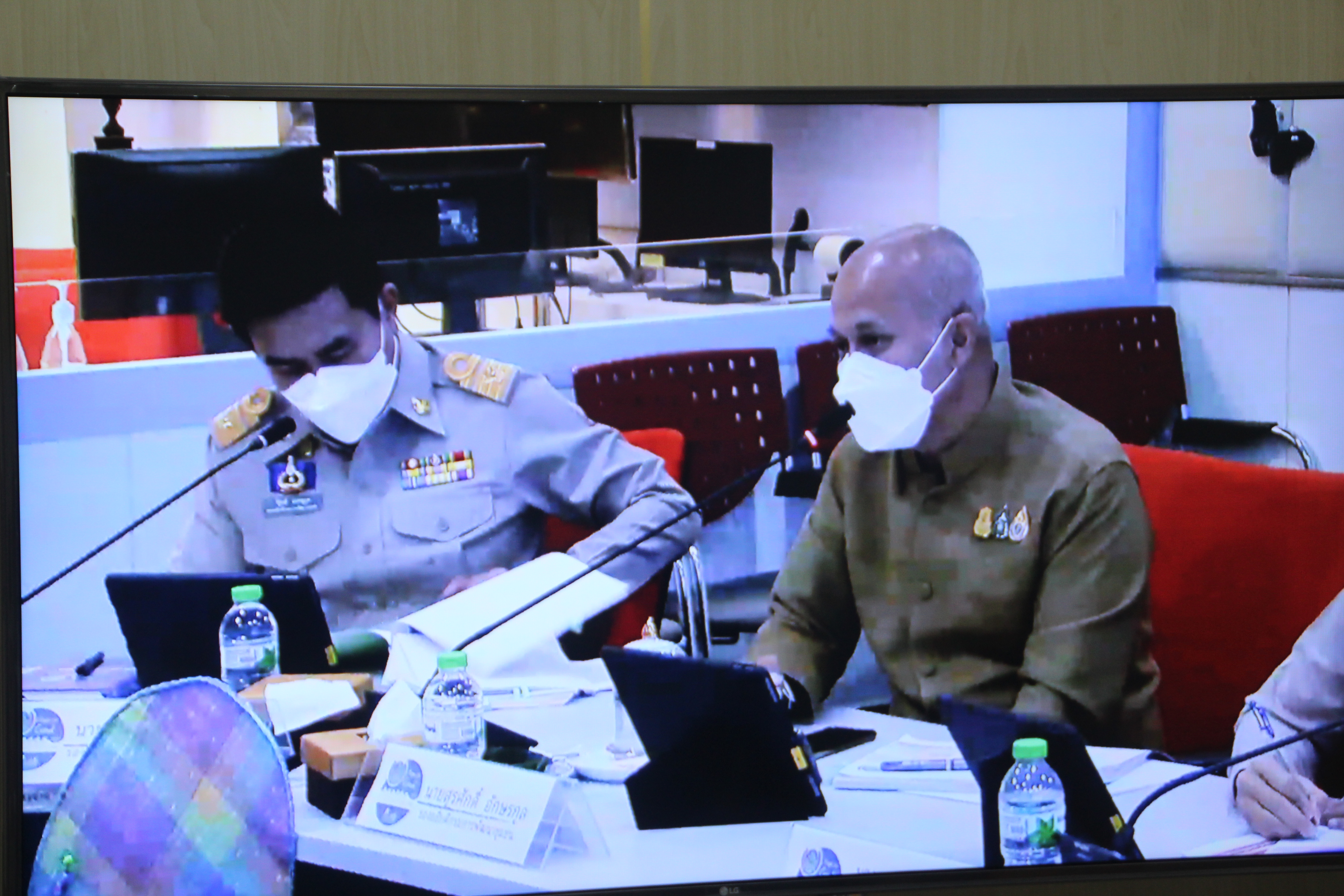 พช.สกลนคร : ร่วมประชุมกรมการพัฒนาชุมชน ครั้งที่ 7/2565 ผ่านระบบ Conference