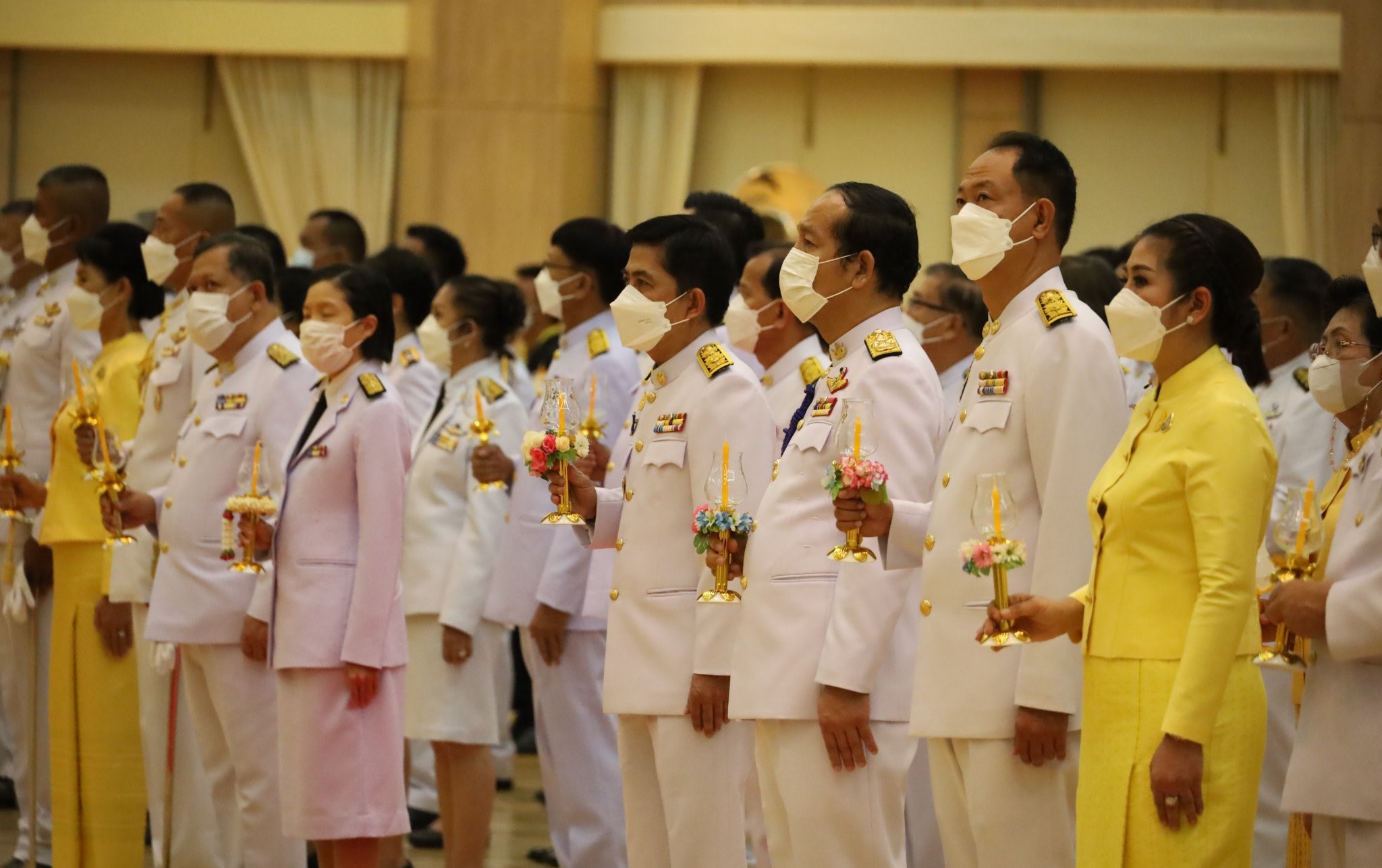 จังหวัดสกลนคร : จัดพิธีถวายสัตย์ปฏิญาณเพื่อเป็ข้าราชการ ที่ดีและพลังของแผ่นดิน ถวายเครื่องราชสักการะ และพีธีจุดเทียนชัยถวายพระพรชัยมงคล เนื่องในโอกาสวันเฉลิมพระชนมพรรษาพระบาทสมเด็จพระเจ้าอยู่หัว 28 กรกฎาคม 2565