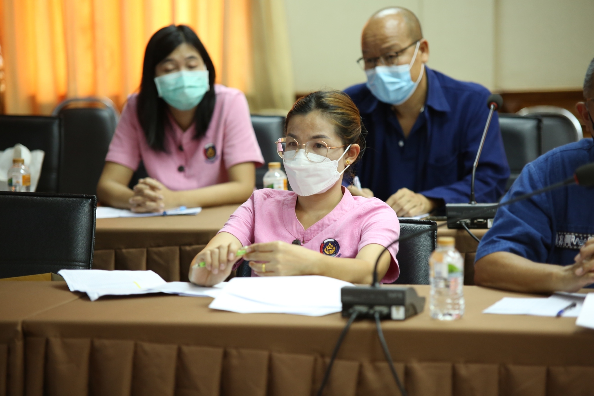 พช.สกลนคร : จัดประชุมเพื่อขับเคลื่อนงานนโยบายและแนวทางการพัฒนา กองทุนชุมชน ประจำปี 2565