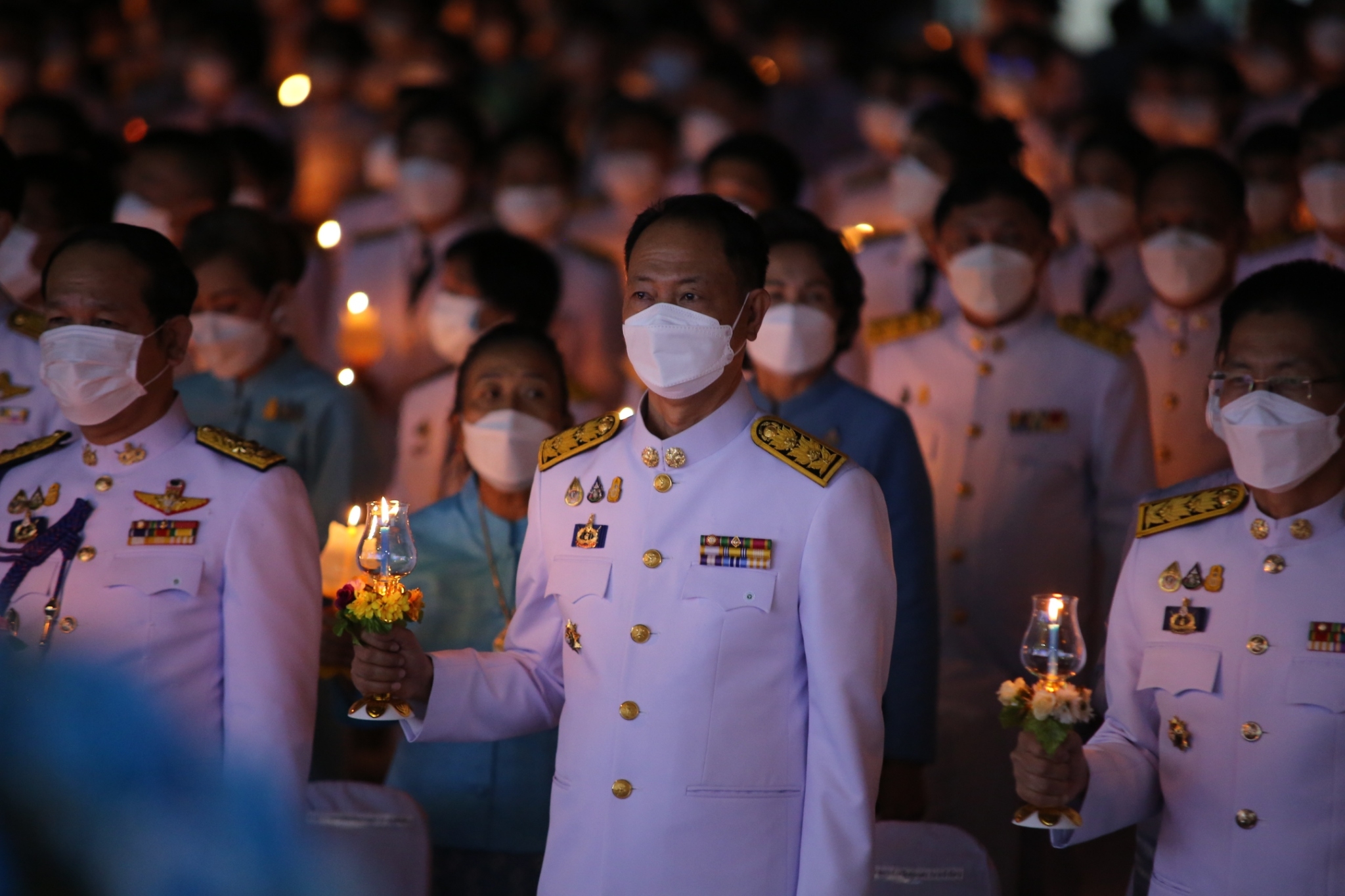 จังหวัดสกลนคร : จัดพิธีถวายเครื่องราชสักการะ วางพานพุ่มและพิธีจุดเทียนถวายพระพรชัยมงคล สมเด็จพระนางเจ้าสิริกิติ์ พระบรมราชินีนาถ พระบรมราชชนนีพันปีหลวง เนื่องในโอกาสมหามงคลเฉลิมพระชนมพรรษา 90 พรรษา 12 สิงหาคม 2565