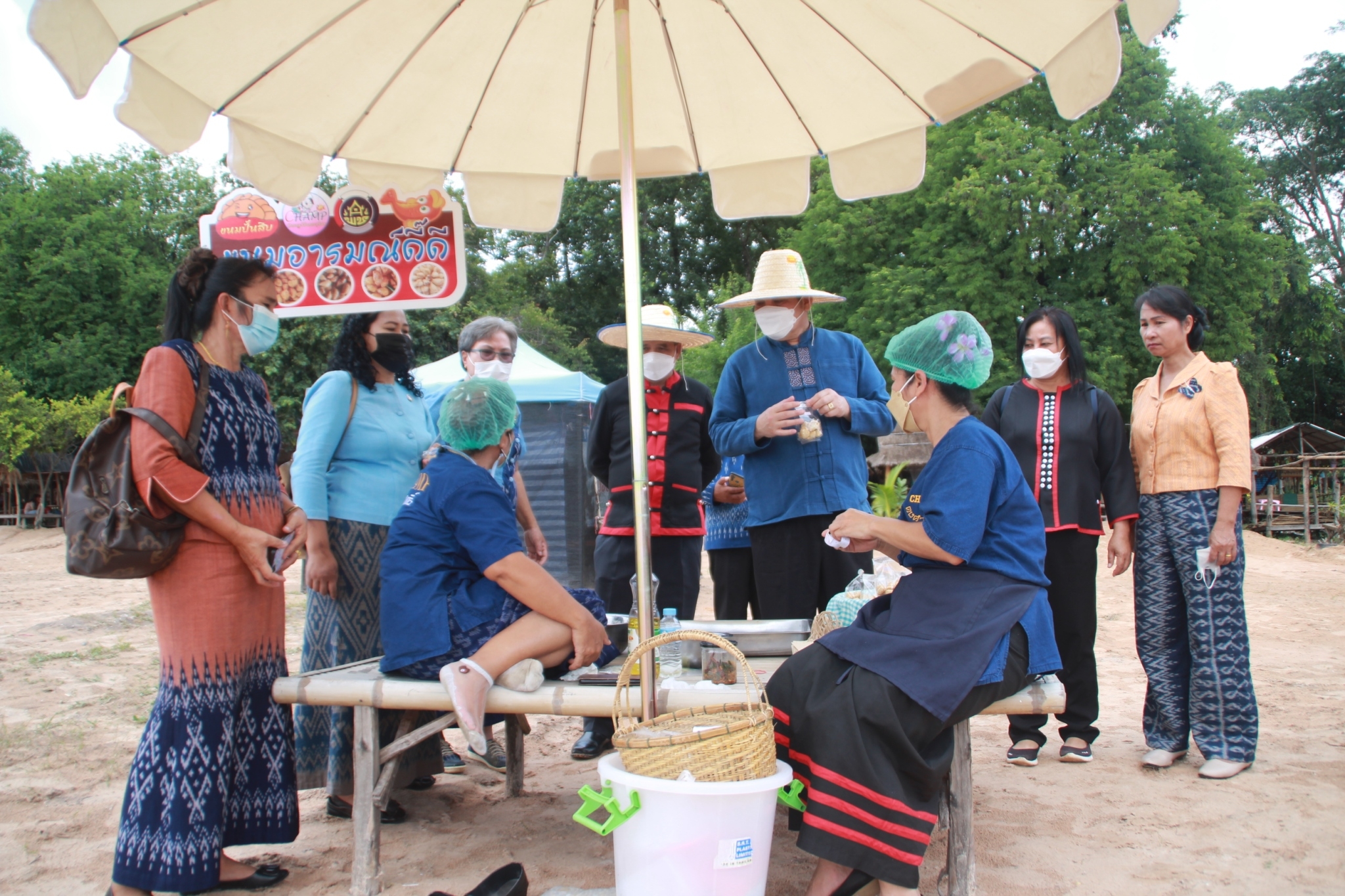 รองหัวหน้าผู้ตรวจราชการกรม กรมการพัฒนาชุมชน กระทรวงมหาดไทย : ติดตามงานพร้อมมอบแนวทางการขับเคลื่อนงาน ตามภารกิจสำคัญของกรมการพัฒนาชุมชน แก่เจ้าหน้าที่พัฒนาชุมชนและเครือข่าย พัฒนาชุมชนอำเภอวาริชภูมิ  จังหวัดสกลนคร