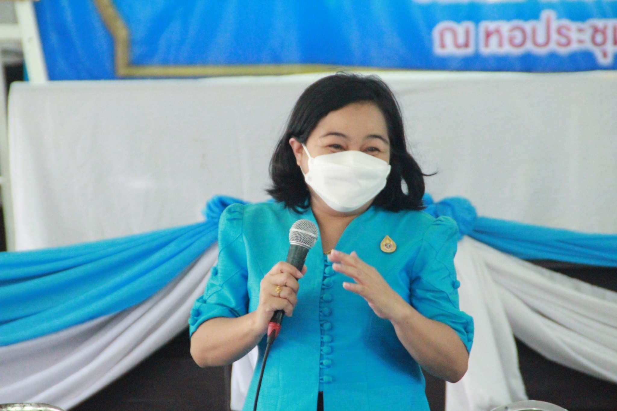 พัฒนาชุมชนจังหวัดสกลนคร : ขับเคลื่อนการดำเนินงานกองทุนพัฒนาบทบาทสตรี ประจำปี 2565