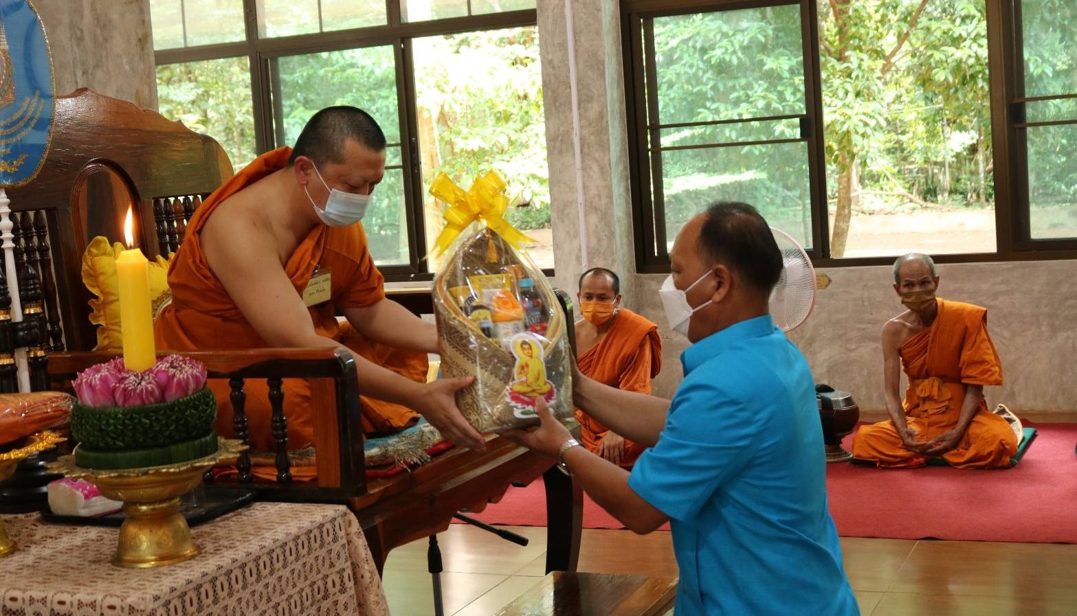 จังหวัดสกลนครและคณะสงฆ์จังหวัดสกลนคร : จัดบรรพชาอุปสมบทเฉลิมพระเกียรติสมเด็จพระนางเจ้าสิริกิติ์ พระบรมราชินีนาถ พระบรมราชชนนีพันปีหลวง เนื่องในโอกาสมหามงคลเฉลิมพระชนมพรรษา 90 พรรษา 12 สิงหาคม 2565