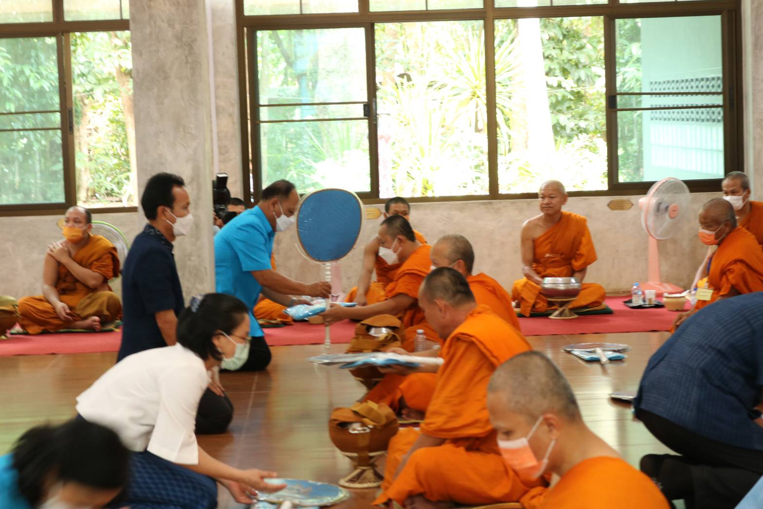 จังหวัดสกลนครและคณะสงฆ์จังหวัดสกลนคร : จัดบรรพชาอุปสมบทเฉลิมพระเกียรติสมเด็จพระนางเจ้าสิริกิติ์ พระบรมราชินีนาถ พระบรมราชชนนีพันปีหลวง เนื่องในโอกาสมหามงคลเฉลิมพระชนมพรรษา 90 พรรษา 12 สิงหาคม 2565
