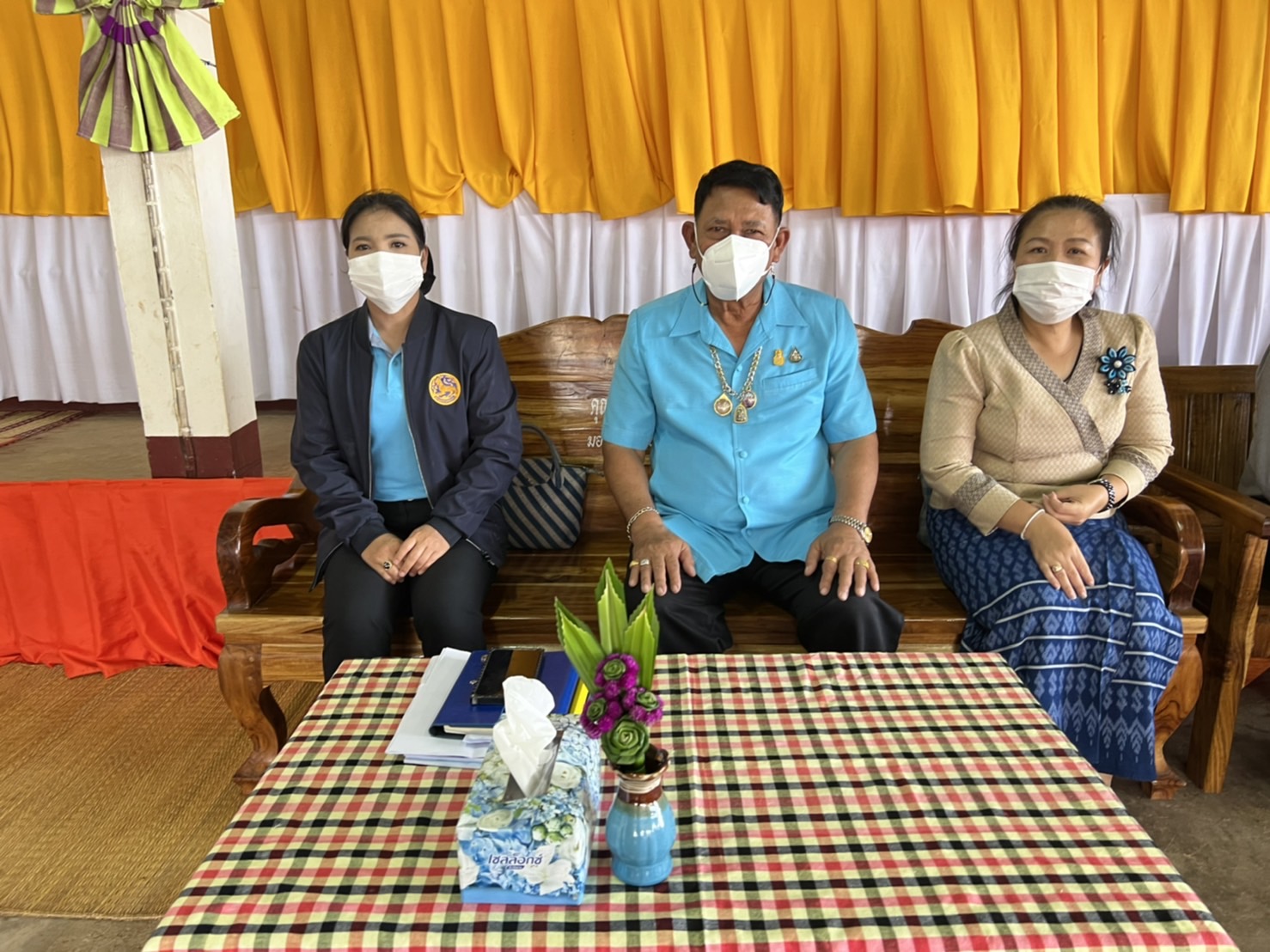 จังหวัดสกลนคร : ต้อนรับคณะศึกษาดูงานจากเทศบาลเมืองทุ่งสง จังหวัดนครศรีธรรมราช ฃึ่งเดินทางมาศึกษาดูงานกองทุนแม่ของแผ่นดินต้นแบบ  ปี 2565 ของจังหวัดสกลนคร