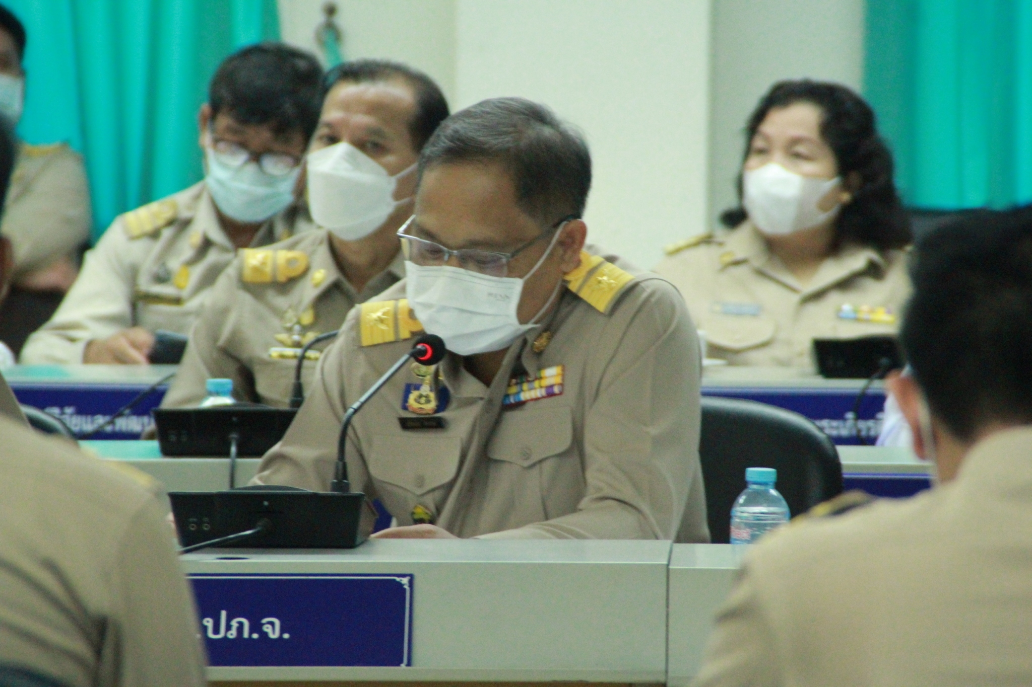 พช.สกลนคร : รับมอบโล่รางวัลหน่วยงาน องค์กร ส่งเสริมสนับสนุนการใช้และแต่งกายด้วยผ้าไทย ดีเด่นจังหวัดสกลนคร  ปีงบประมาณ พ.ศ. 2565 กิจกรรม “ภูษาศิลป์ จากท้องถิ่นสู่สากล” จังหวัดสกลนคร