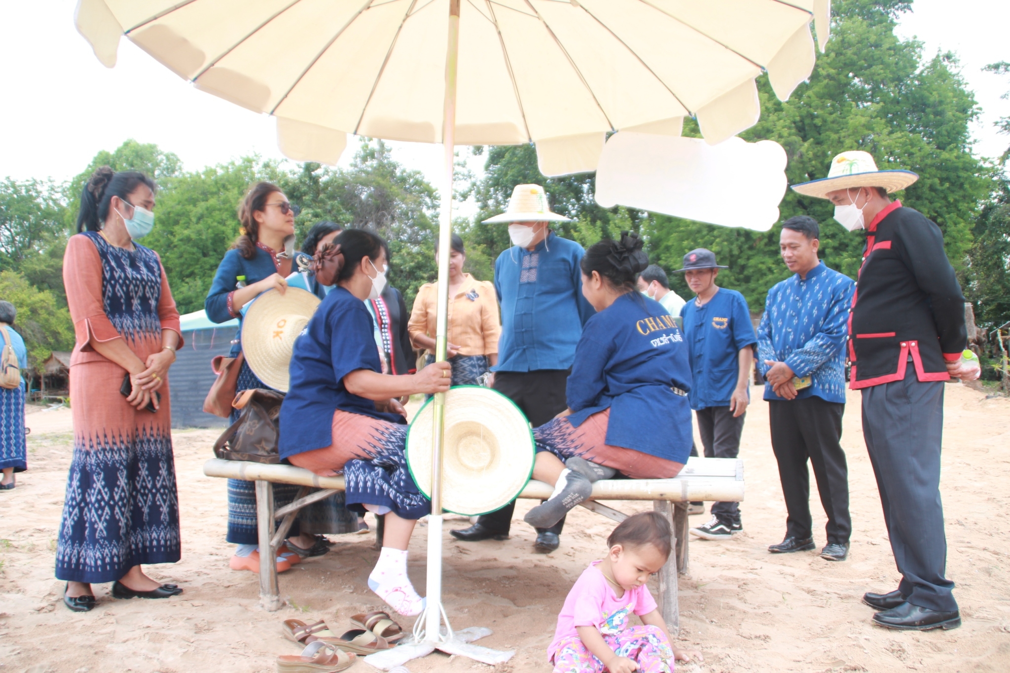 รองหัวหน้าผู้ตรวจราชการกรม กรมการพัฒนาชุมชน กระทรวงมหาดไทย : ติดตามงานพร้อมมอบแนวทางการขับเคลื่อนงาน ตามภารกิจสำคัญของกรมการพัฒนาชุมชน แก่เจ้าหน้าที่พัฒนาชุมชนและเครือข่าย พัฒนาชุมชนอำเภอวาริชภูมิ  จังหวัดสกลนคร