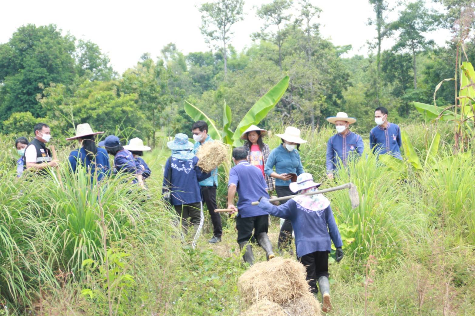 จังหวัดสกลนคร : ขับเคลื่อนโครงการส่งเสริมความสัมพันธ์ สอ.พช. ประจำปี 2565 ครั้งที่ 2