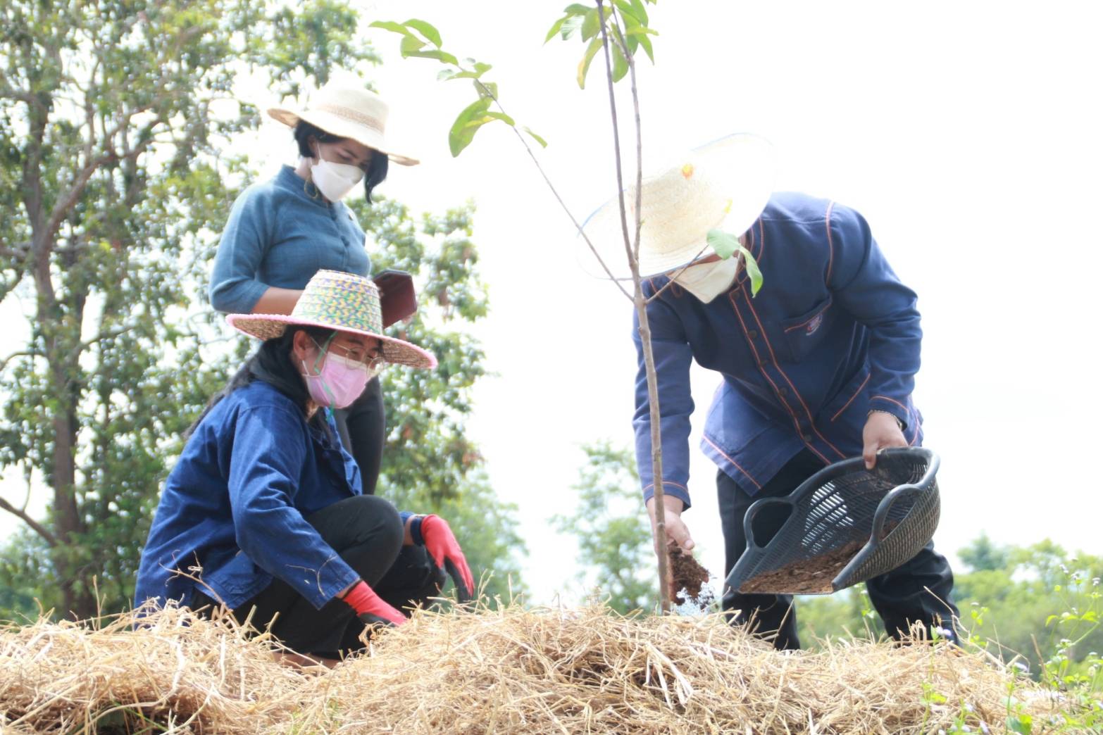 จังหวัดสกลนคร : ขับเคลื่อนโครงการส่งเสริมความสัมพันธ์ สอ.พช. ประจำปี 2565 ครั้งที่ 2