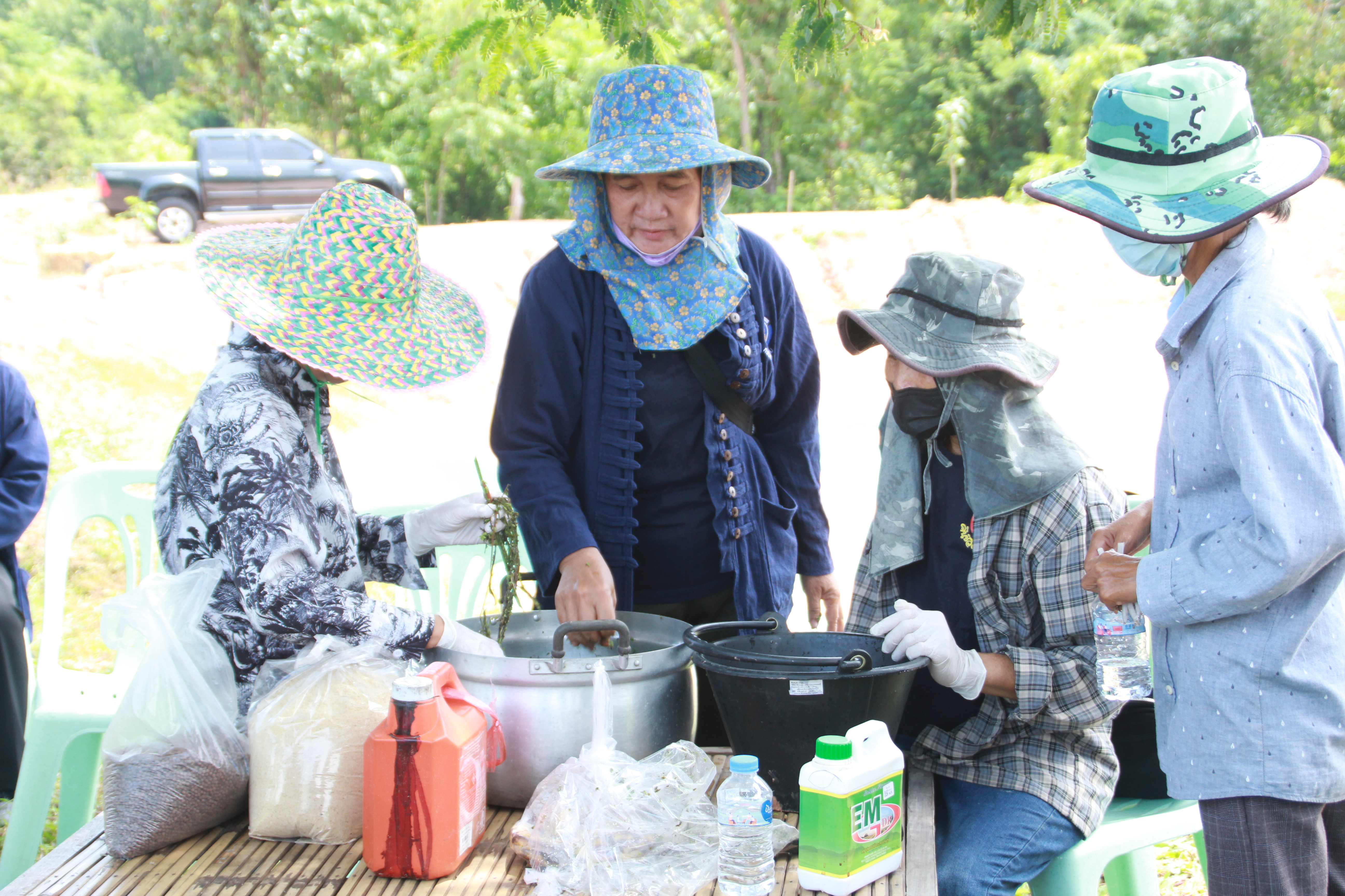 จังหวัดสกลนคร : ขับเคลื่อนโครงการส่งเสริมความสัมพันธ์ สอ.พช. ประจำปี 2565 ครั้งที่ 2