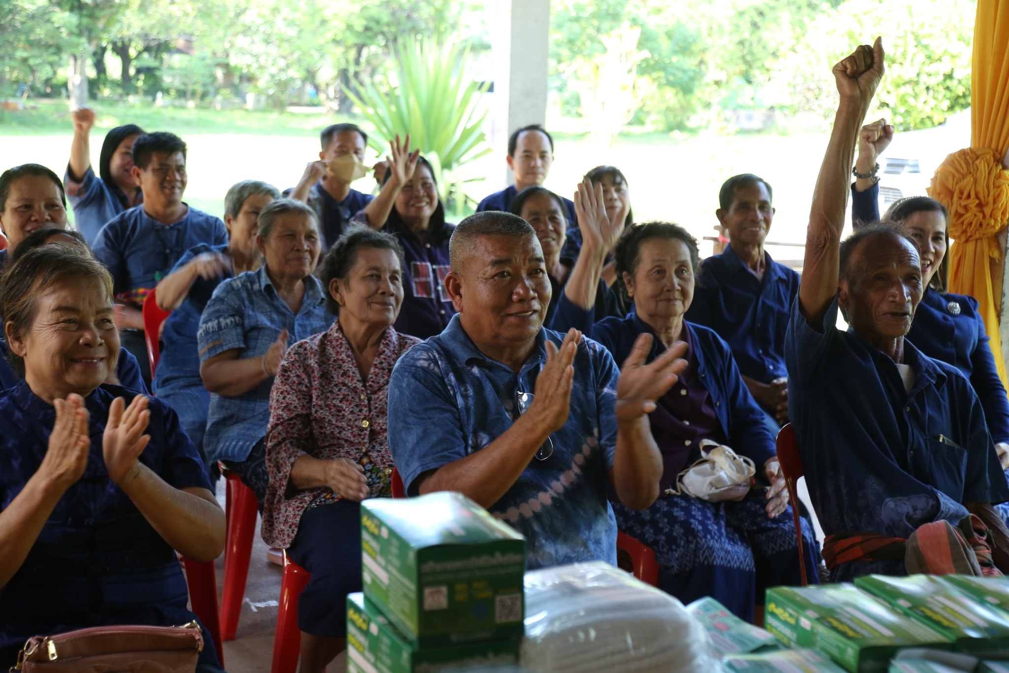 พัฒนาการจังหวัดสกลนคร : สนับสนุนการถ่ายทำวีดิทัศน์ผลสำเร็จโครงการ 9 ; 10 ปฏิบัติบูชา “สืบสาน รักษา ต่อยอด” เพื่อพัฒนาชุมชน ประจำปี 2565