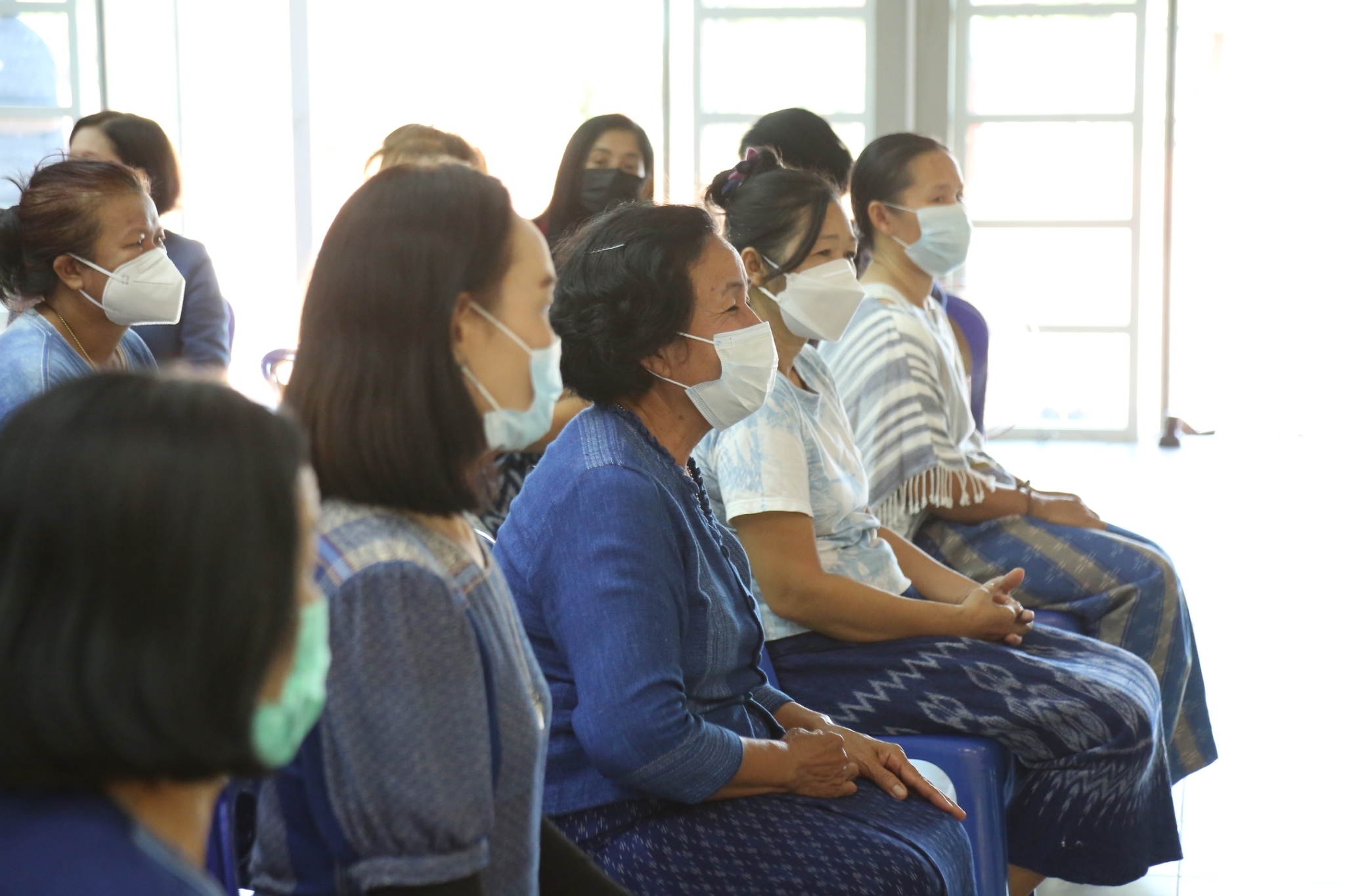 รองอธิบดีกรมการพัฒนาชุมชน กระทรวงมหาดไทย : ติดตามและสนับสนุนการสร้างงาน  สร้างอาชีพและสร้างรายได้  ให้กลุ่มอาชีพในเขตพื้นที่จังหวัดสกลนคร
