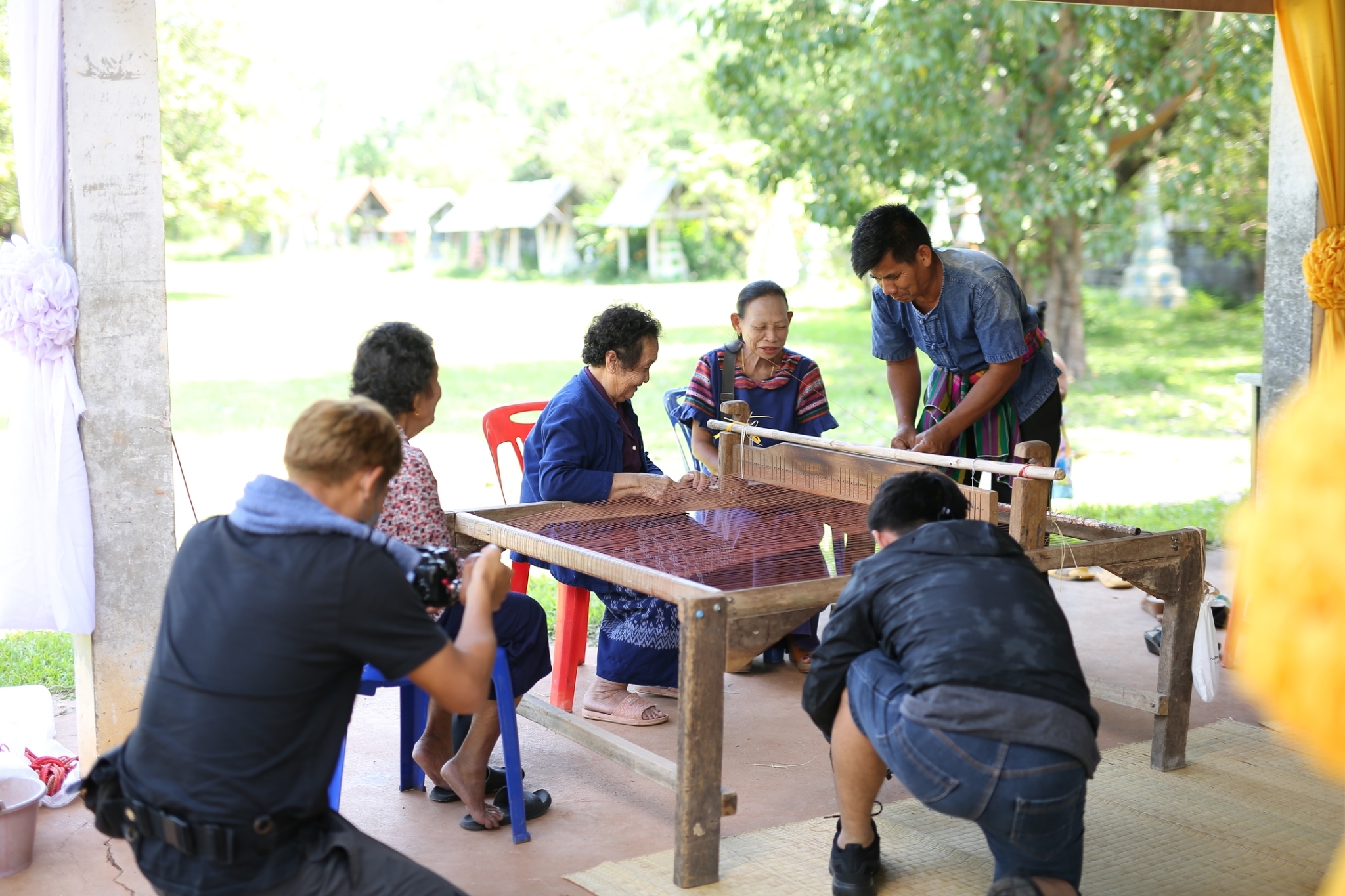 พัฒนาการจังหวัดสกลนคร : สนับสนุนการถ่ายทำวีดิทัศน์ผลสำเร็จโครงการ 9 ; 10 ปฏิบัติบูชา “สืบสาน รักษา ต่อยอด” เพื่อพัฒนาชุมชน ประจำปี 2565