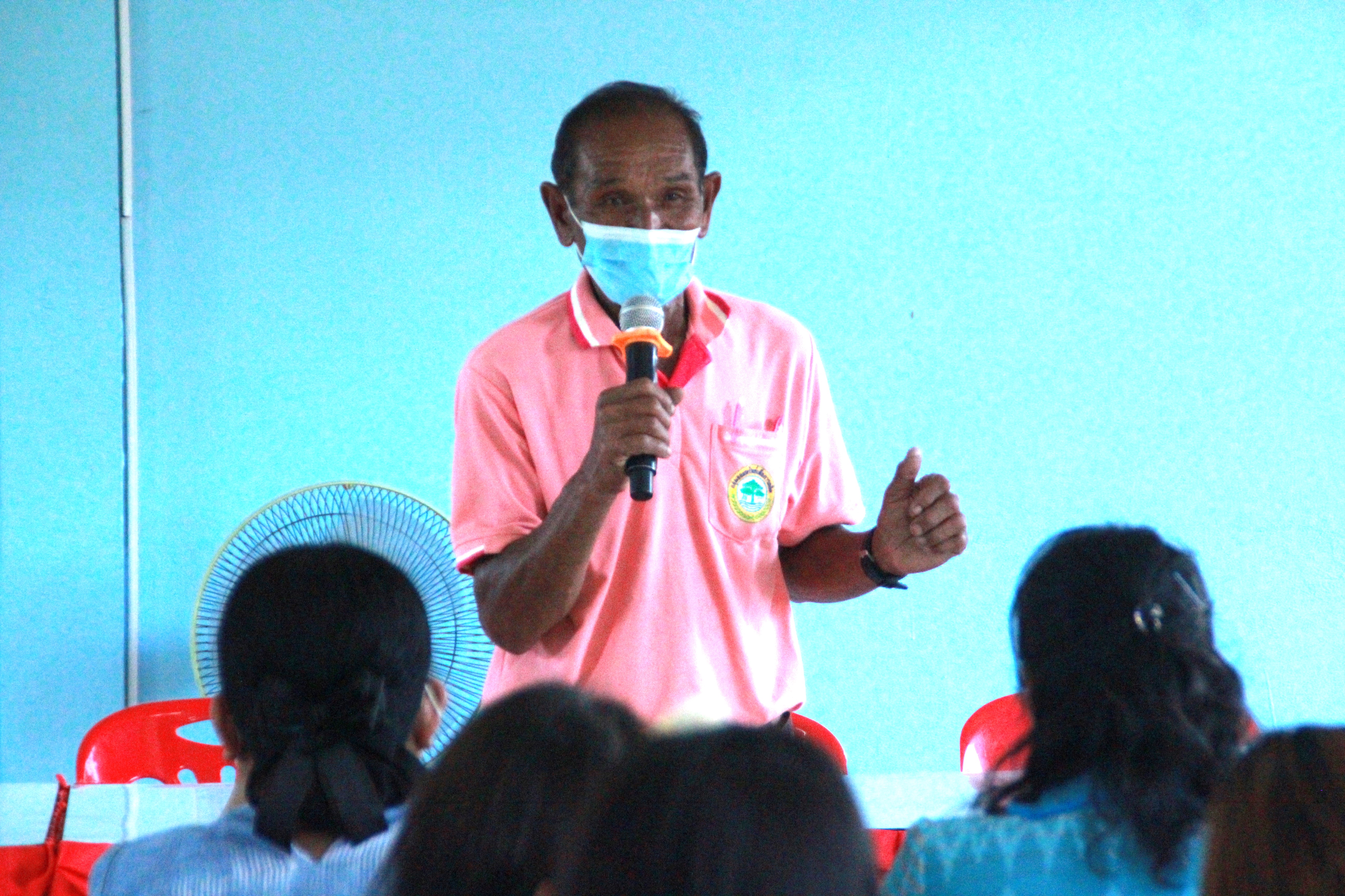 พัฒนาการจังหวัดสกลนคร : นำทีมศึกษาดูงานโรงเรียนกลุ่มออมทรัพย์เพื่อการผลิตบ้านโจด อำเภอกมลาไสย จังหวัดกาฬสินธุ์