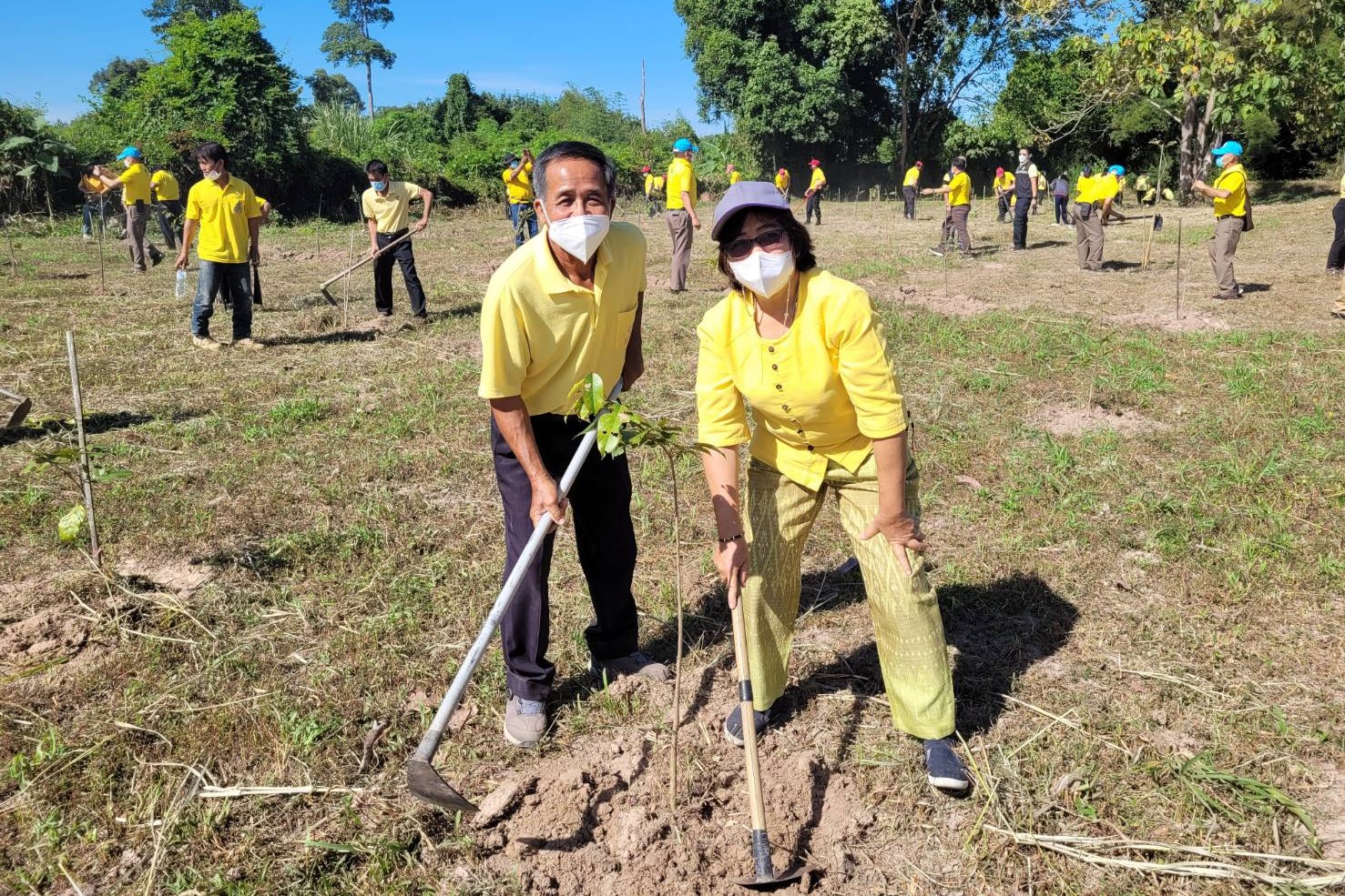 จังหวัดสกลนคร : จัดกิจกรรม “วันรักต้นไม้ ประจำปีของชาติ พ.ศ. 2565”