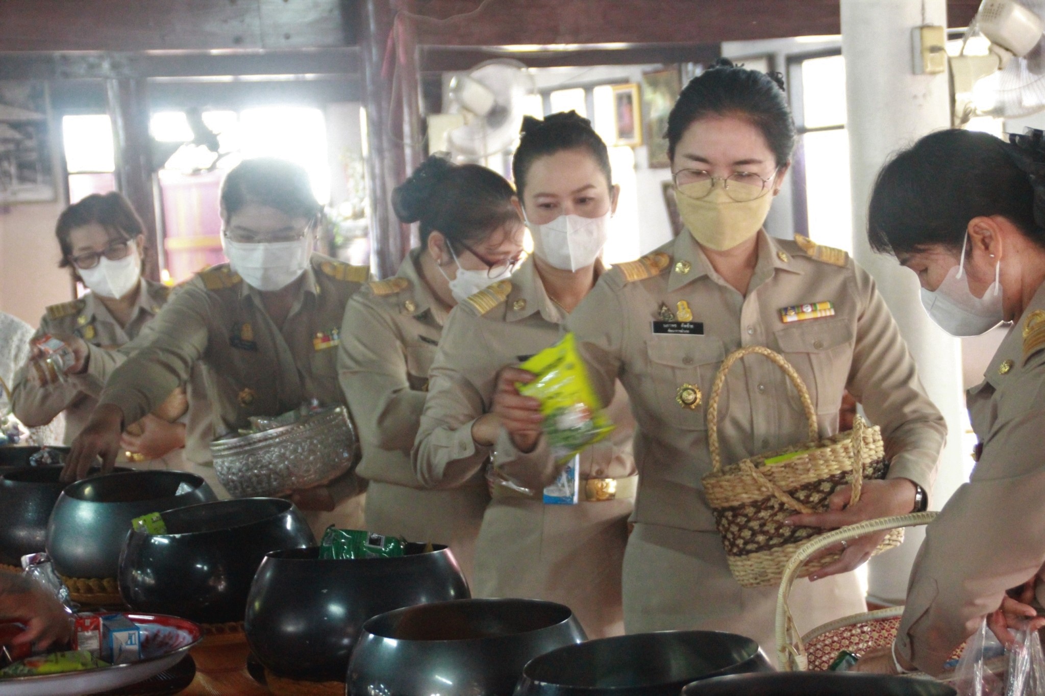 พช.สกลนคร : จัดกิจกรรมวันคล้ายวันก่อตั้งกรมการพัฒนาชุมชน ครบรอบ 60 ปี