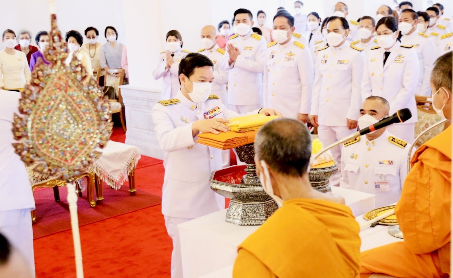 พช. สกลนคร : ร่วมพิธีถวายผ้าพระกฐินพระราชทาน กรมการพัฒนาชุมชน กระทรวงมหาดไทย ประจำปี 2565