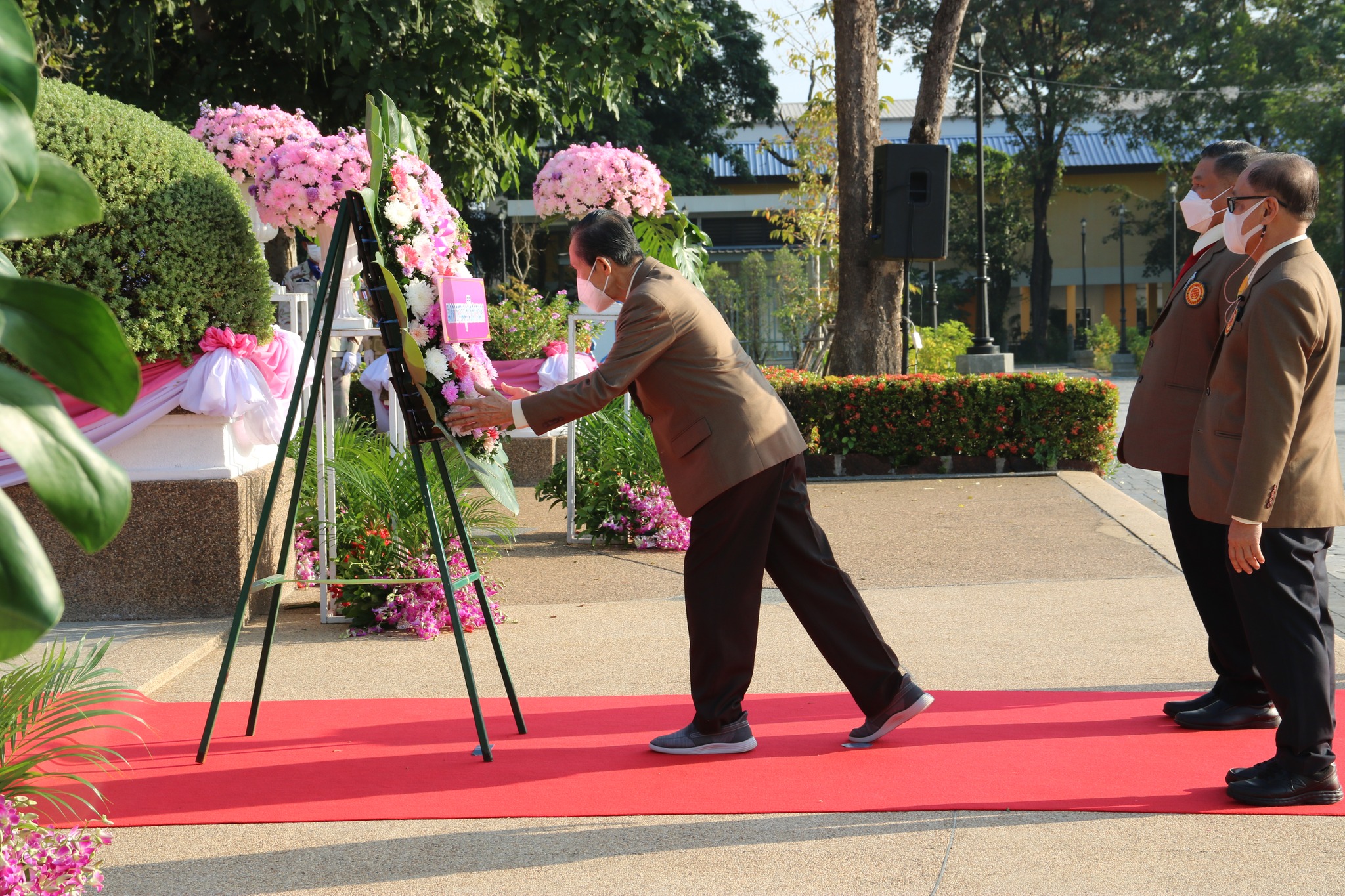 จังหวัดสกลนคร : จัดกิจกรรมน้อมรำลึก เนื่องในวันคล้ายวันสวรรคตพระบาทสมเด็จพระจุลจอมเกล้าเจ้าอยู่หัว 23 ตุลาคม 2565